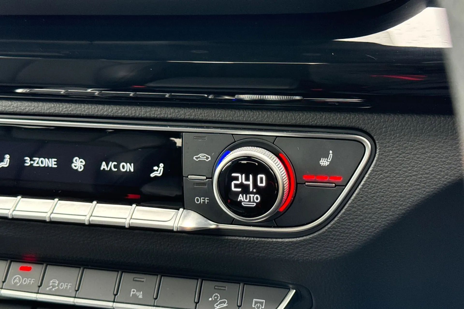 Audi Q5 thumbnail image number 20