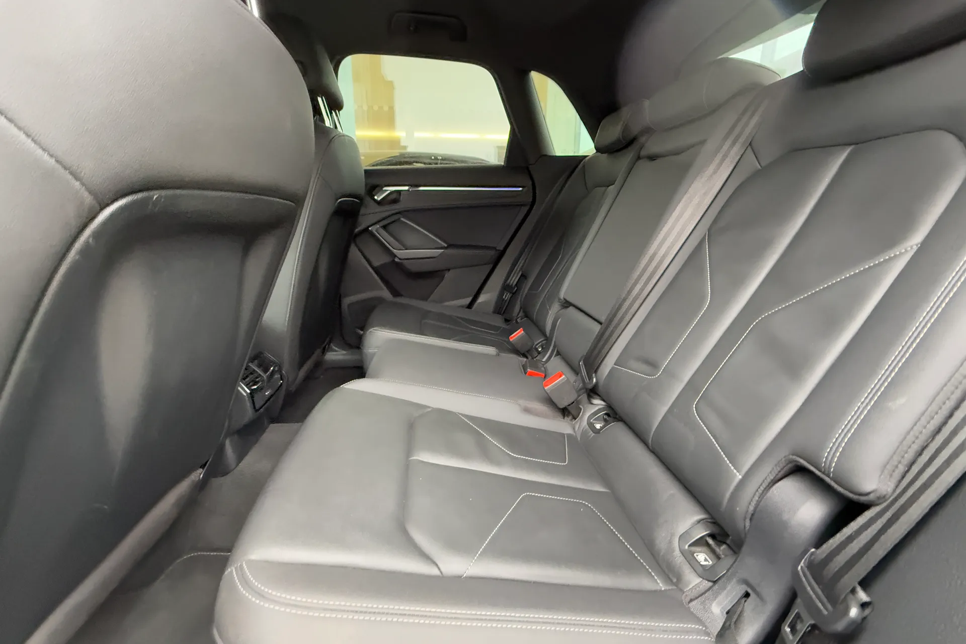 Audi Q3 thumbnail image number 47