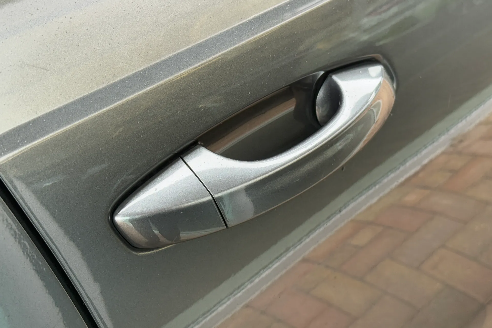 Audi Q3 thumbnail image number 32