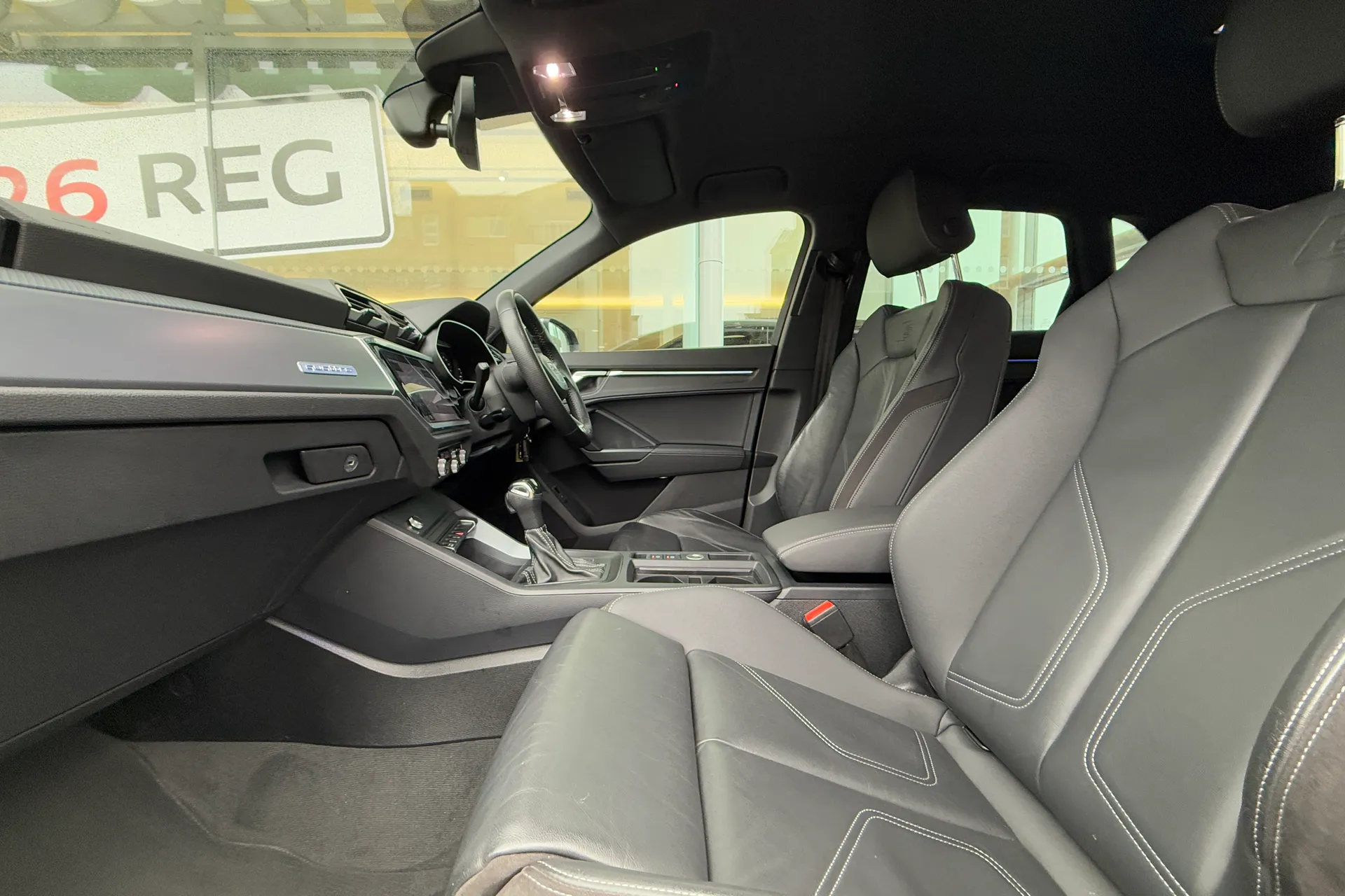 Audi Q3 thumbnail image number 49