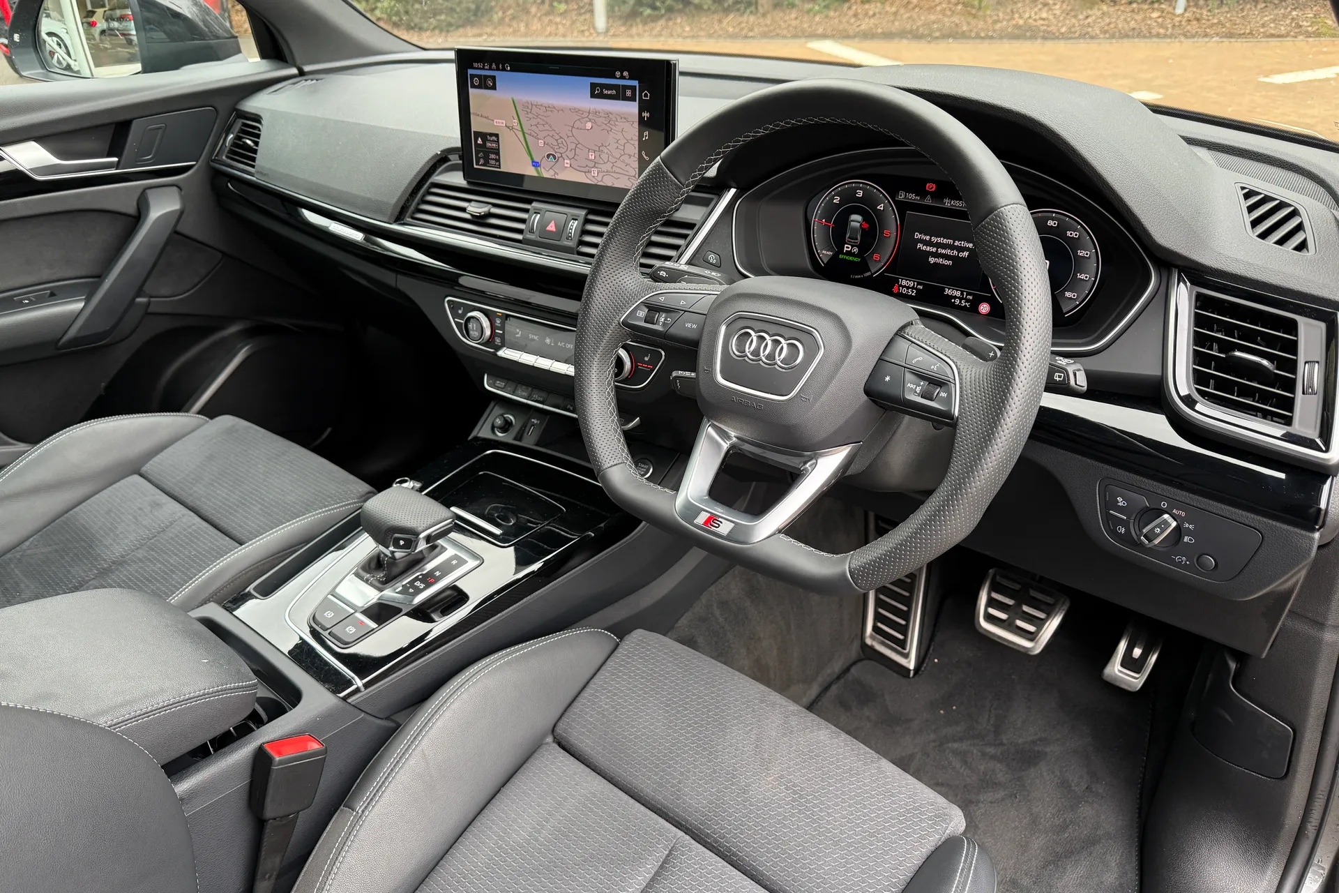 Audi Q5 thumbnail image number 21