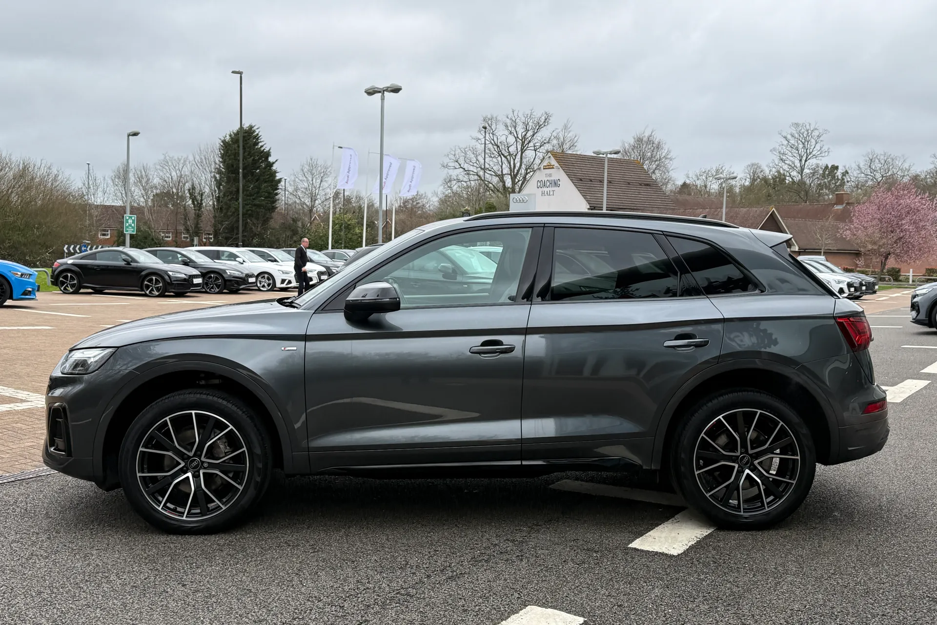 Audi Q5 thumbnail image number 43