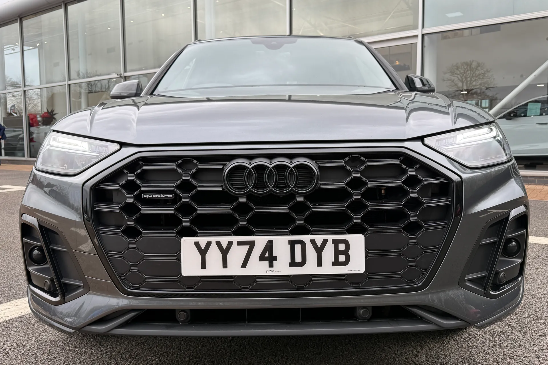 Audi Q5 thumbnail image number 52