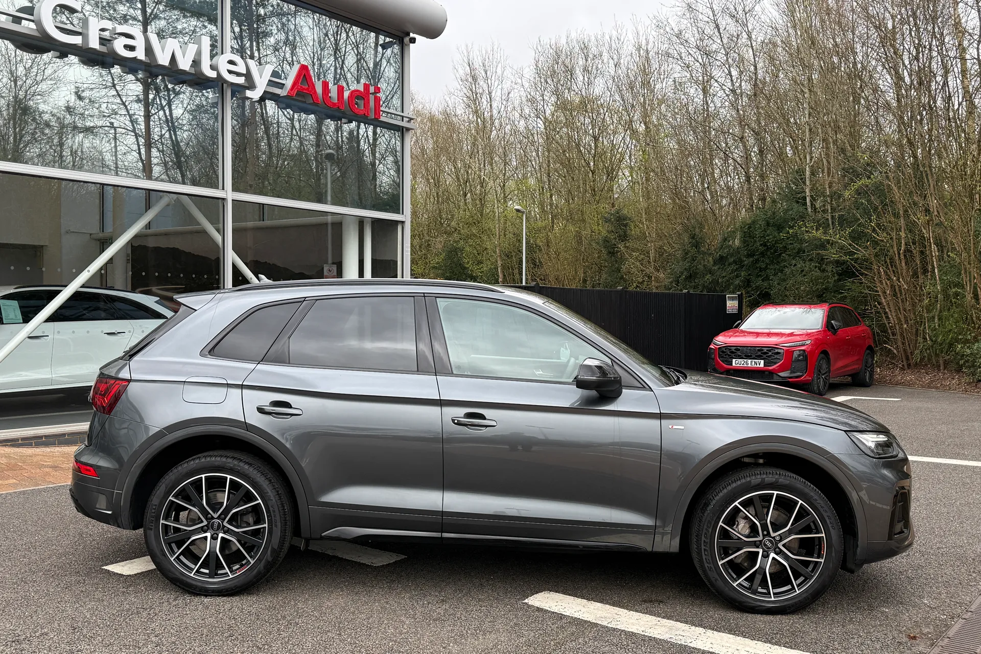 Audi Q5 thumbnail image number 2