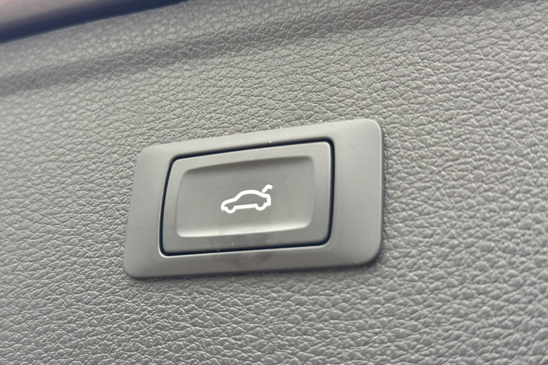 Audi Q5 thumbnail image number 38