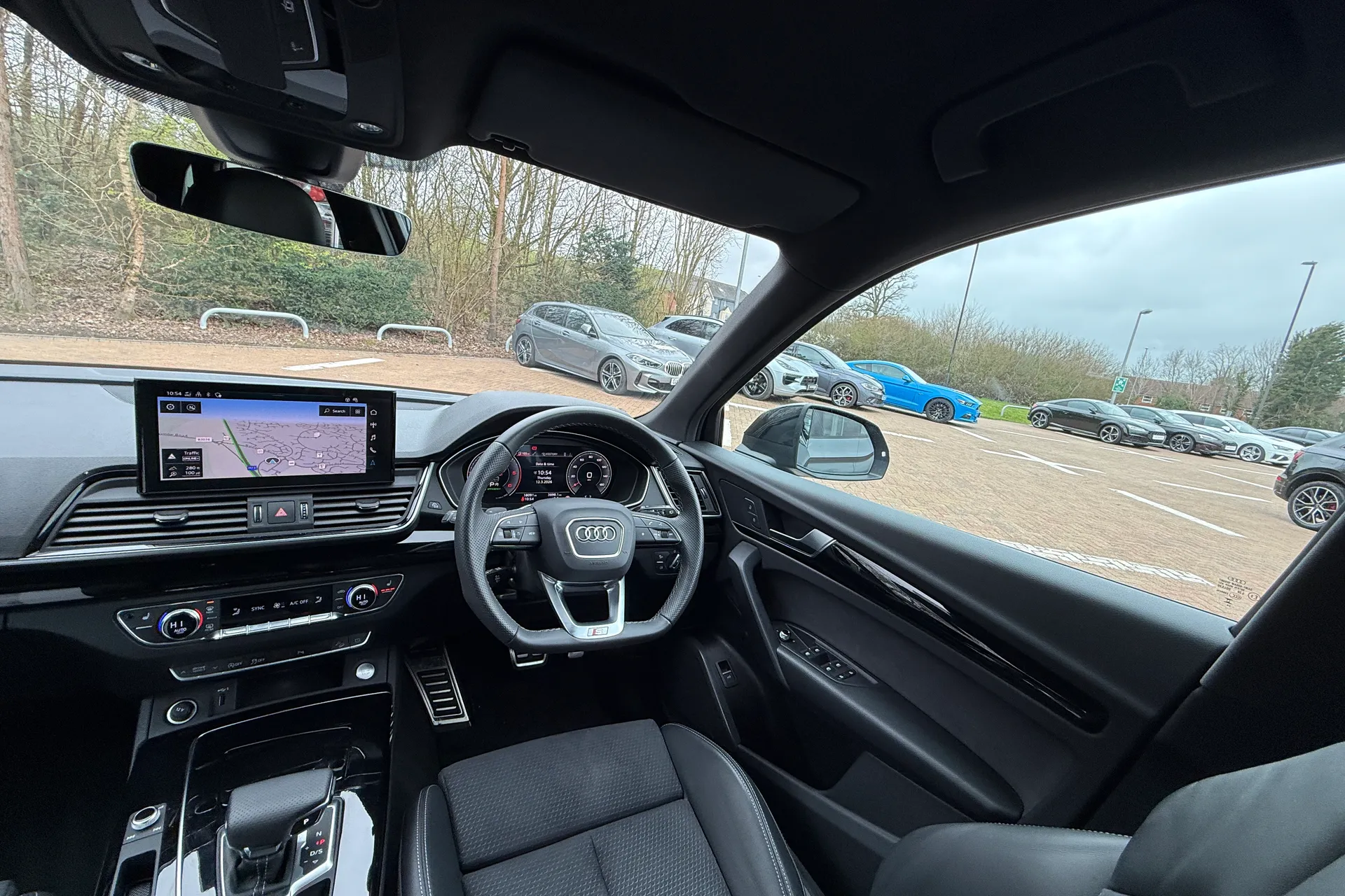 Audi Q5 thumbnail image number 32