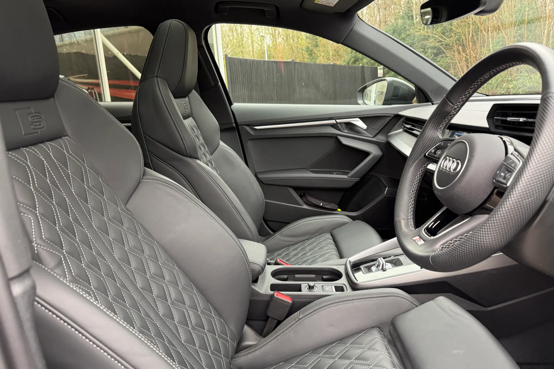 Audi A3 thumbnail image number 25