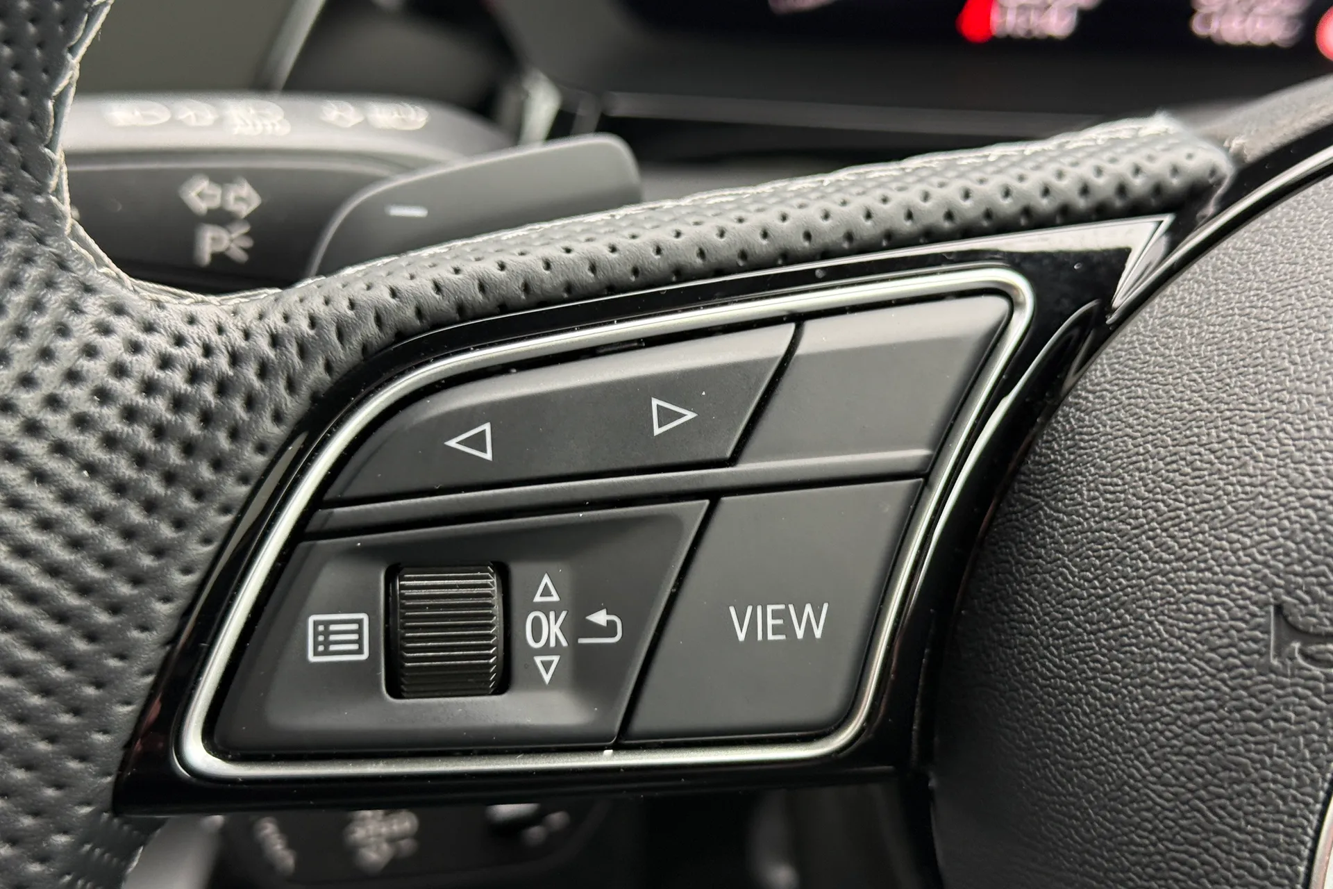 Audi A3 thumbnail image number 15