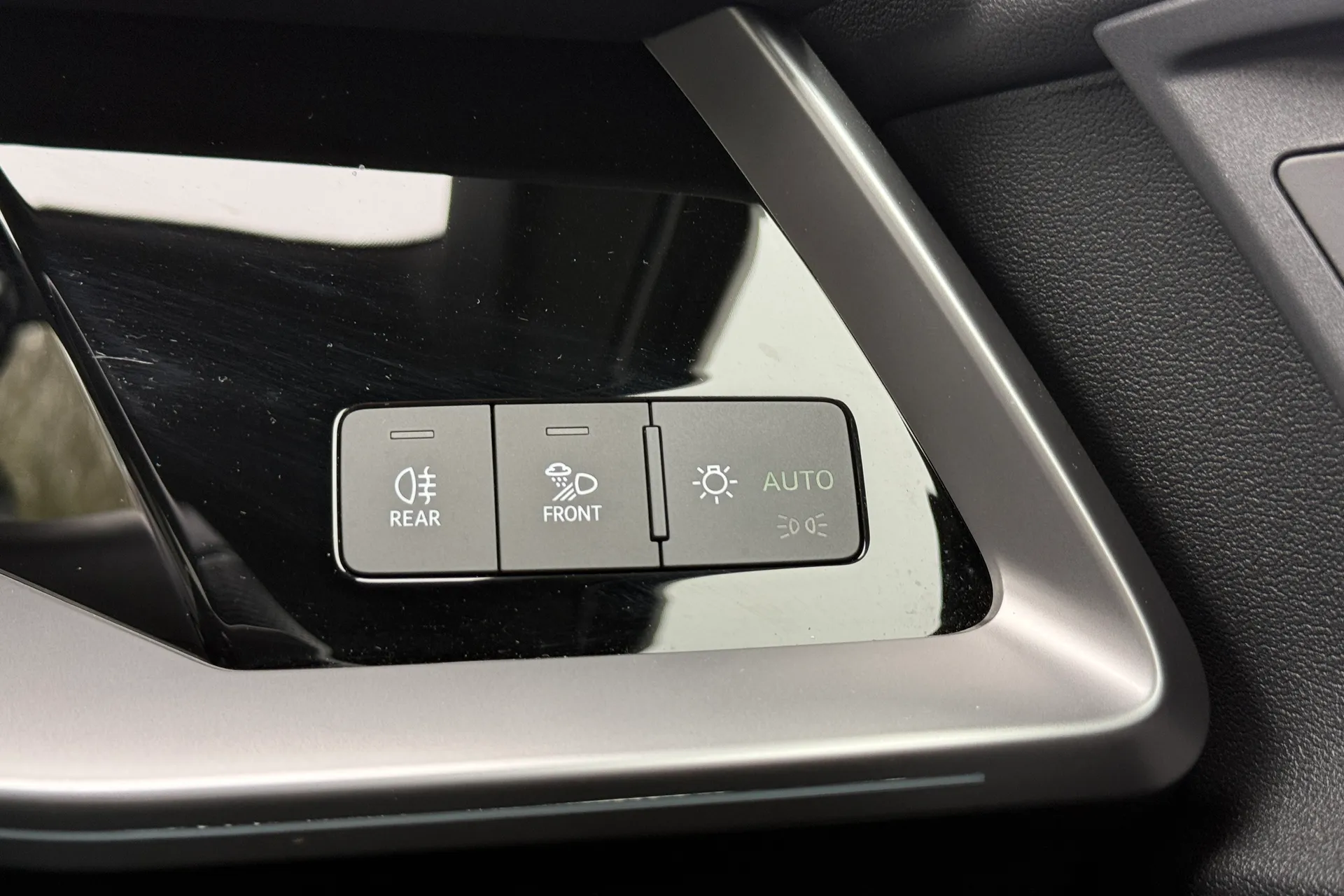 Audi A3 thumbnail image number 17