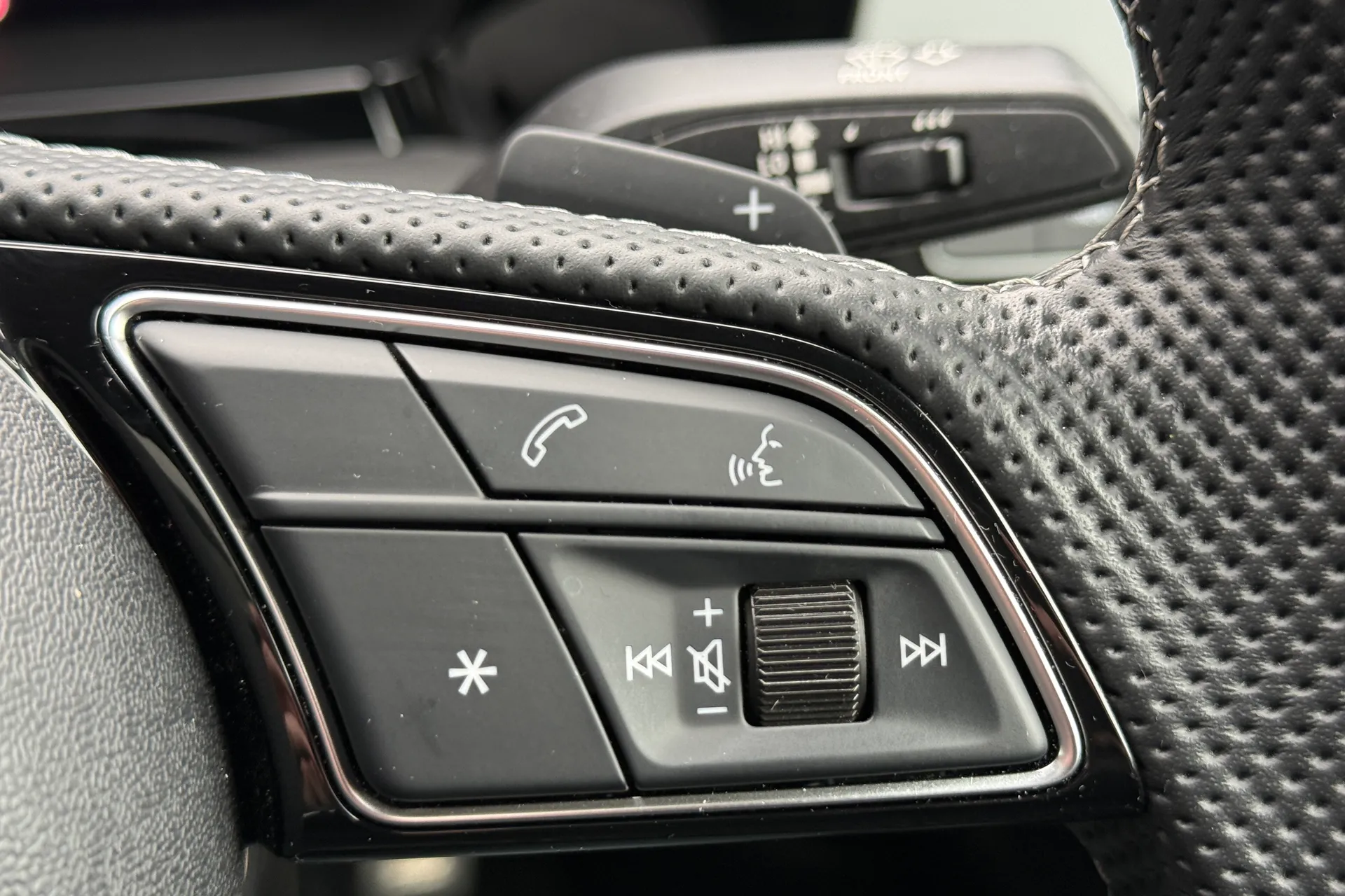 Audi A3 thumbnail image number 16