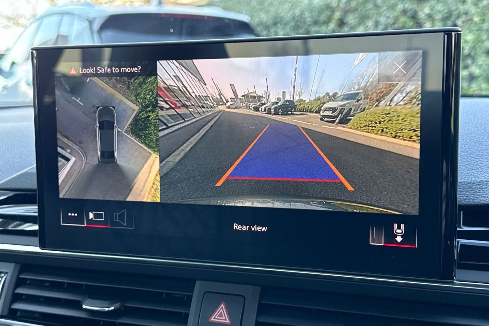 Audi A4 thumbnail image number 4