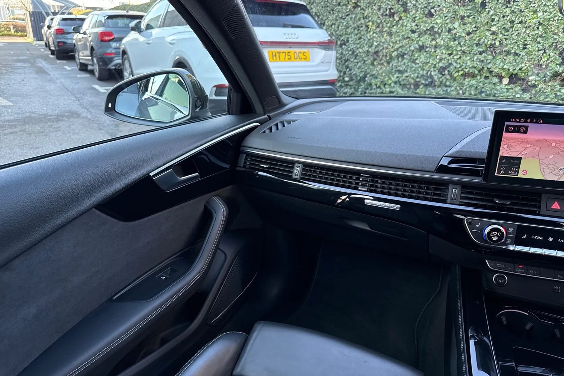 Audi A4 thumbnail image number 49