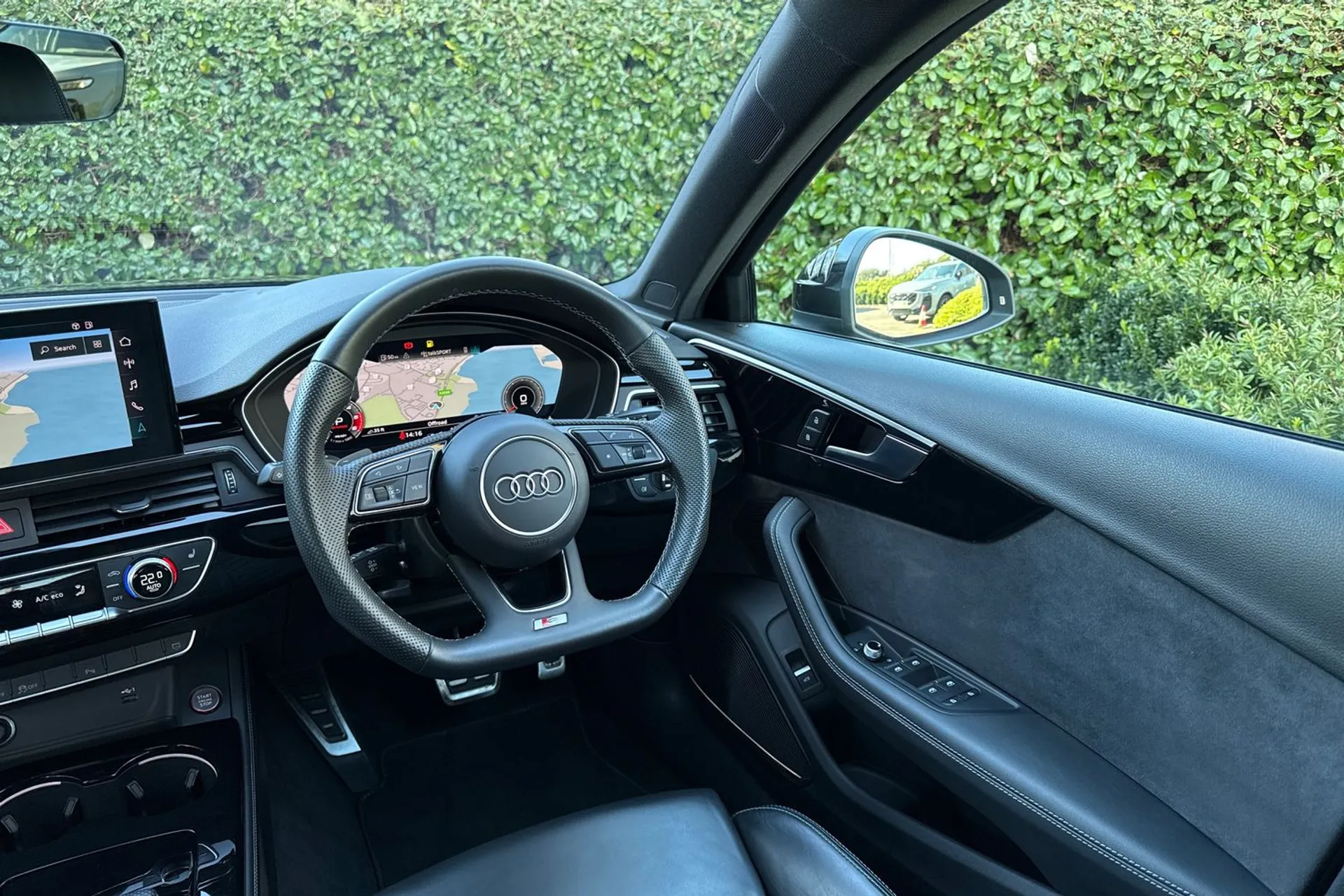 Audi A4 thumbnail image number 50