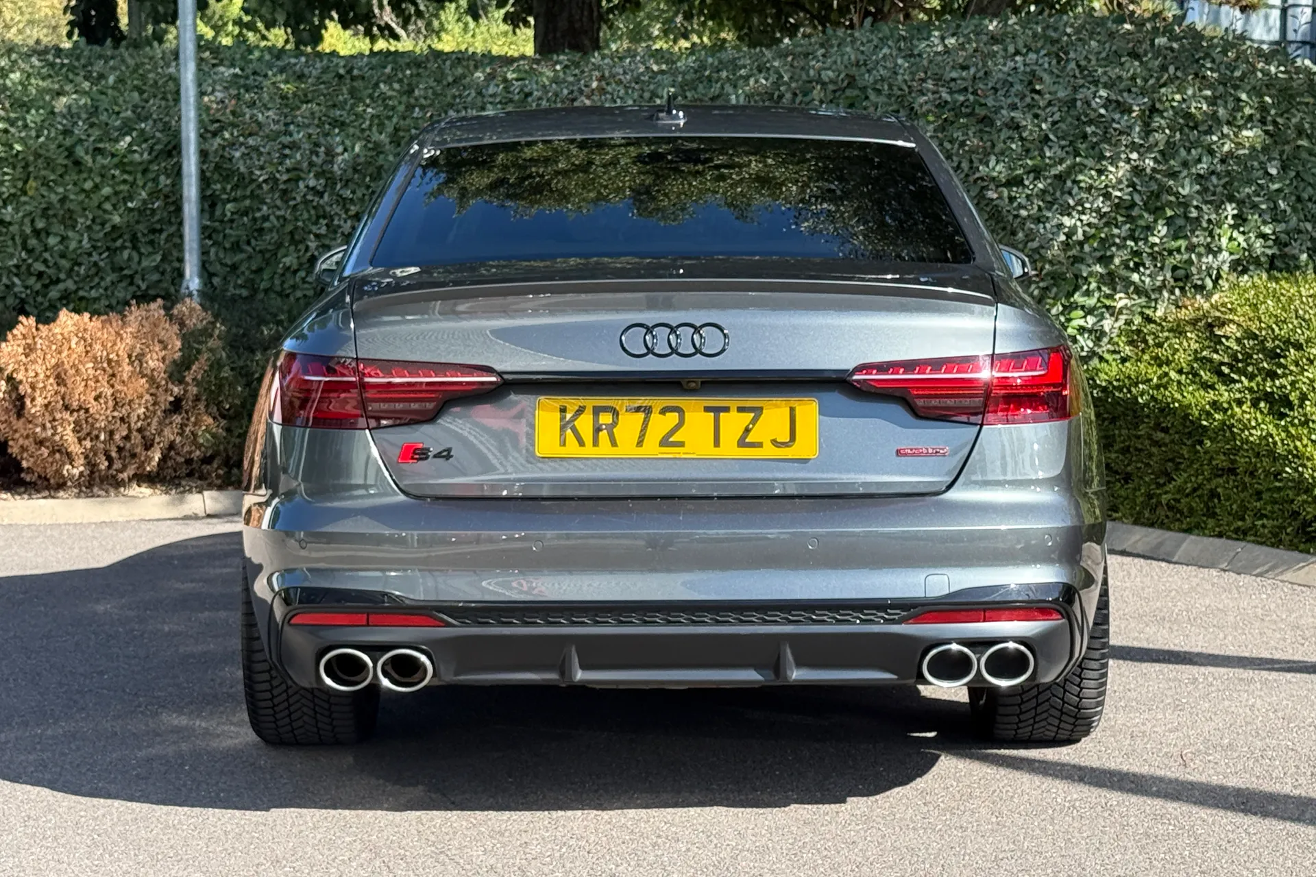 Audi A4 thumbnail image number 11