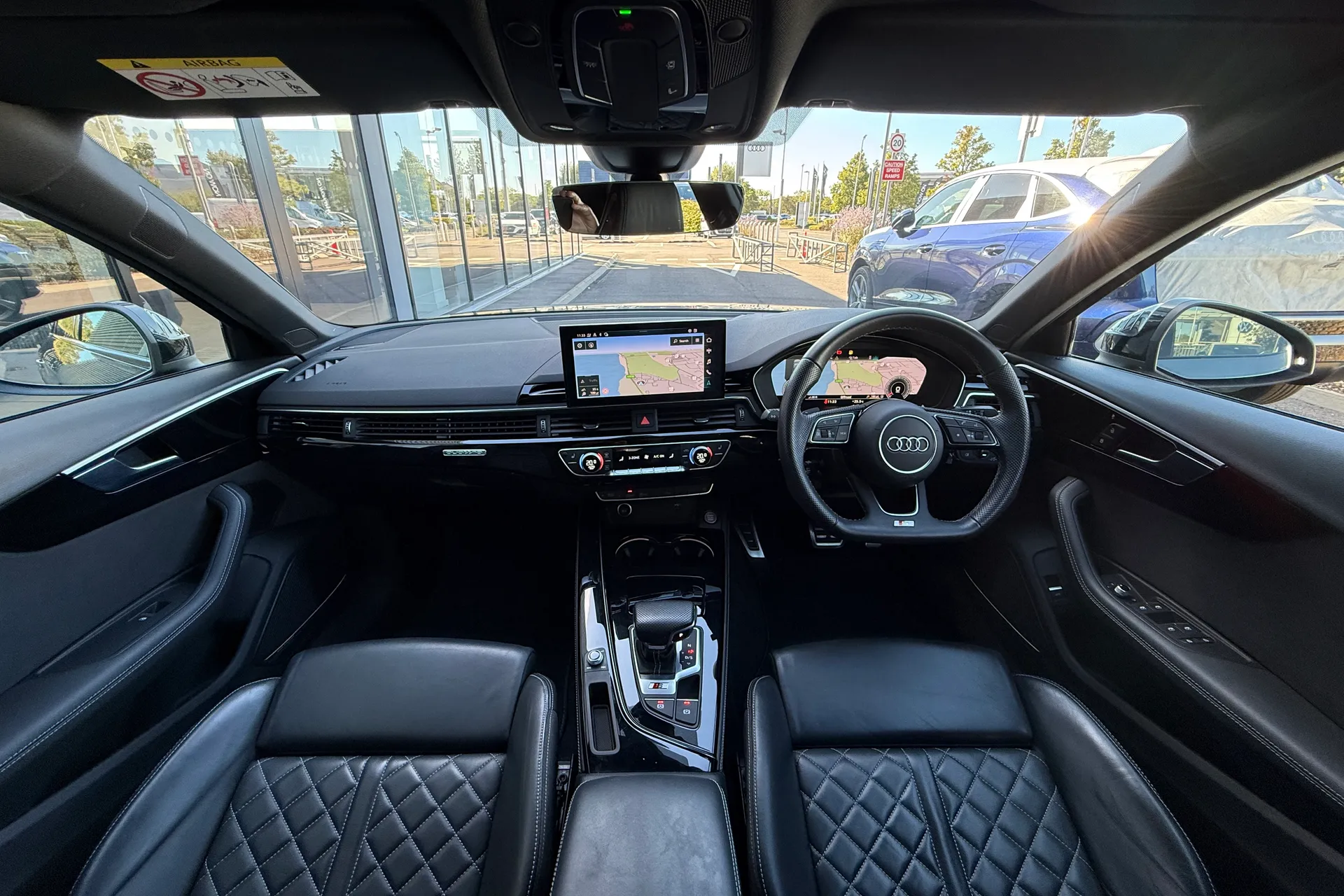 Audi A4 thumbnail image number 5