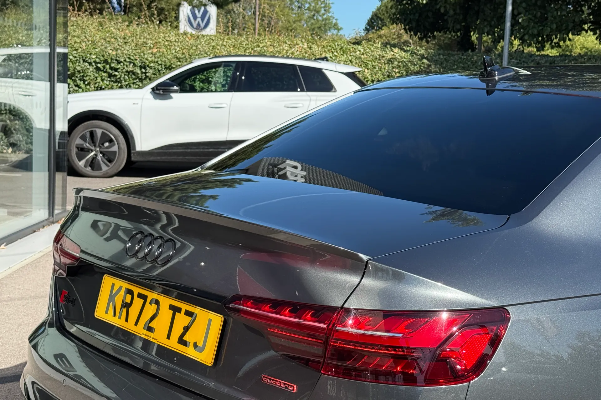 Audi A4 thumbnail image number 22