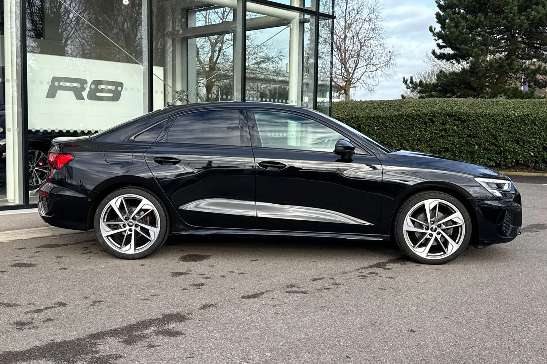 Audi A3 thumbnail image number 2