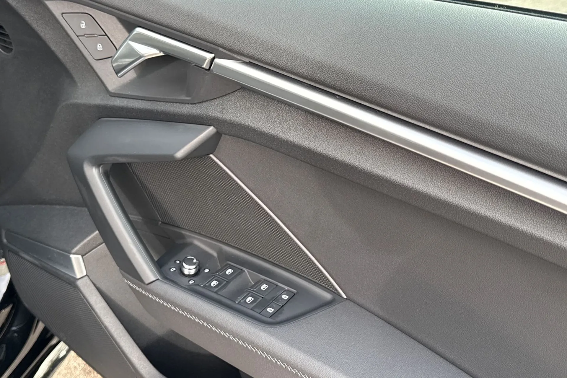 Audi A3 thumbnail image number 40