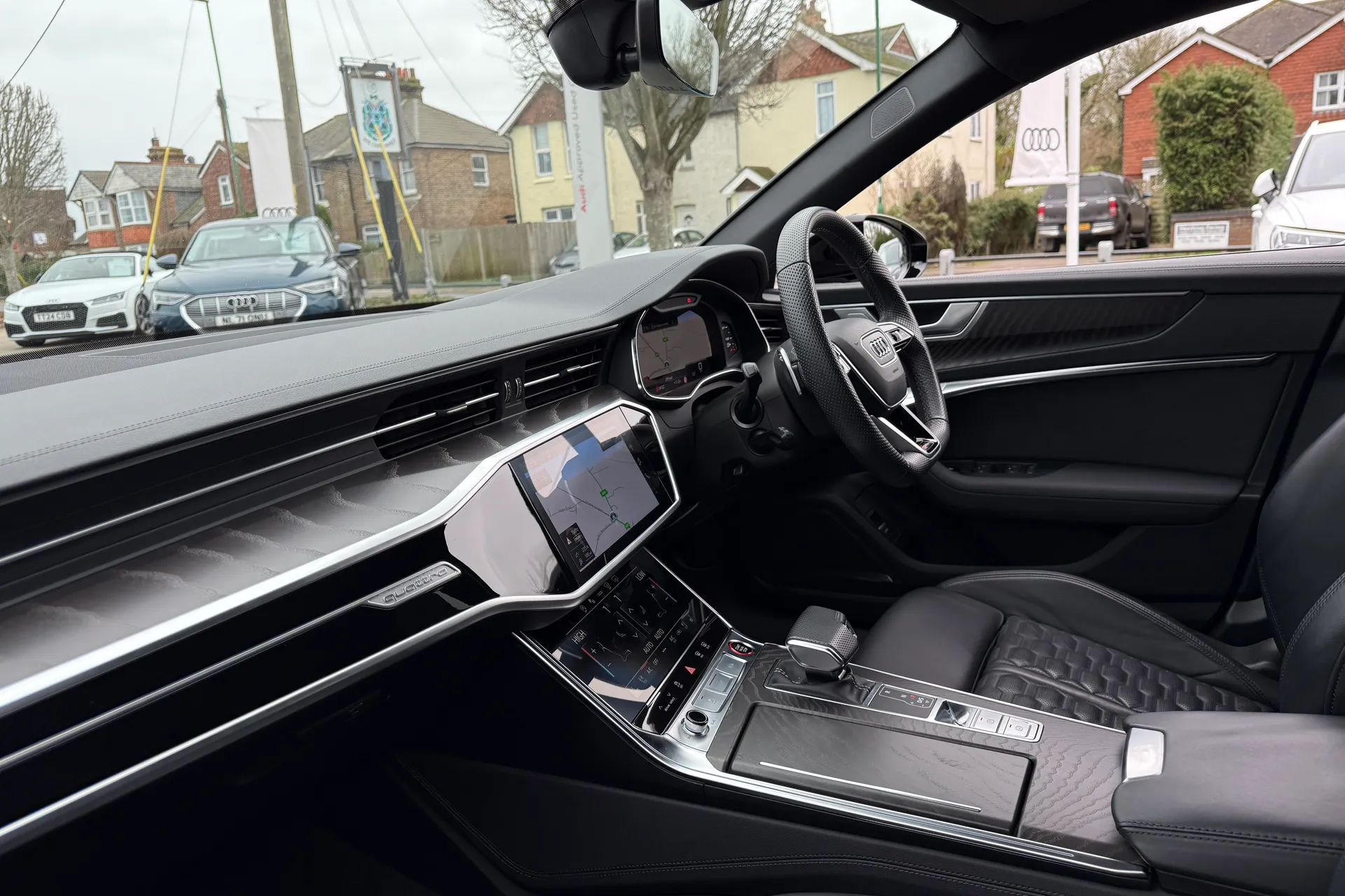 Audi RS6 thumbnail image number 35