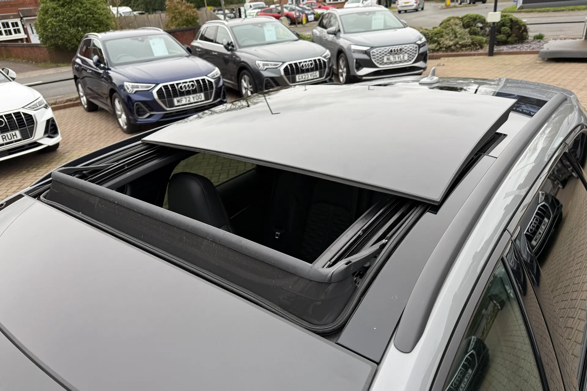 Audi RS6 thumbnail image number 9