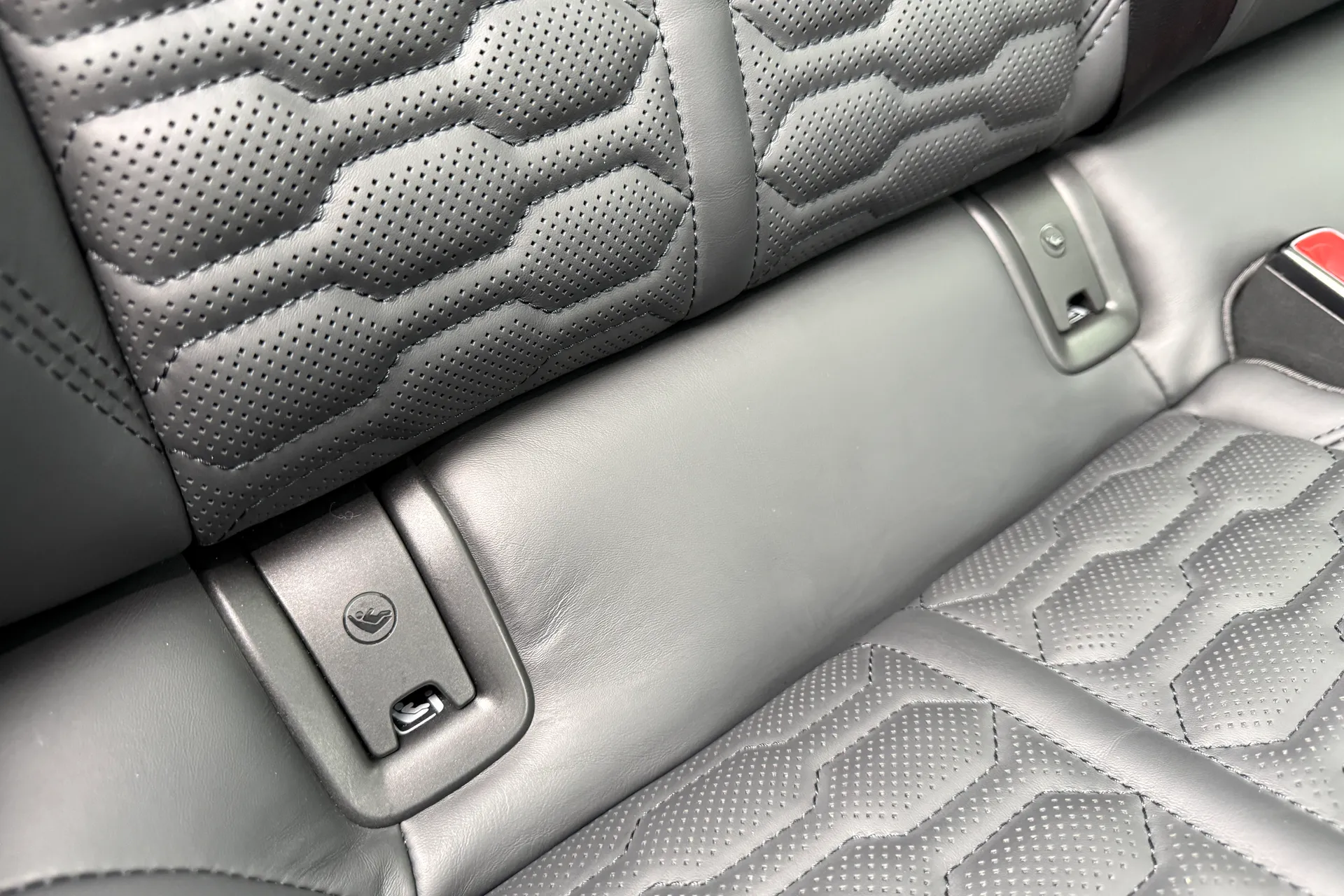 Audi RS6 thumbnail image number 54