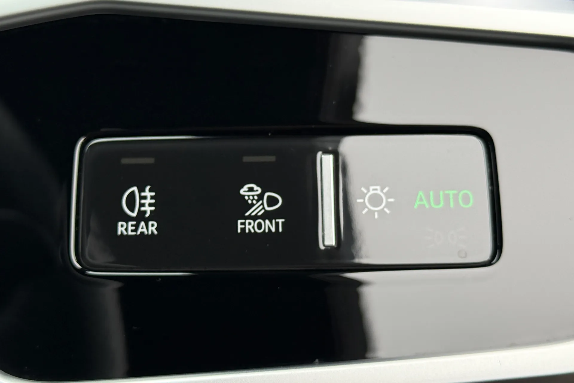 Audi RS6 thumbnail image number 29