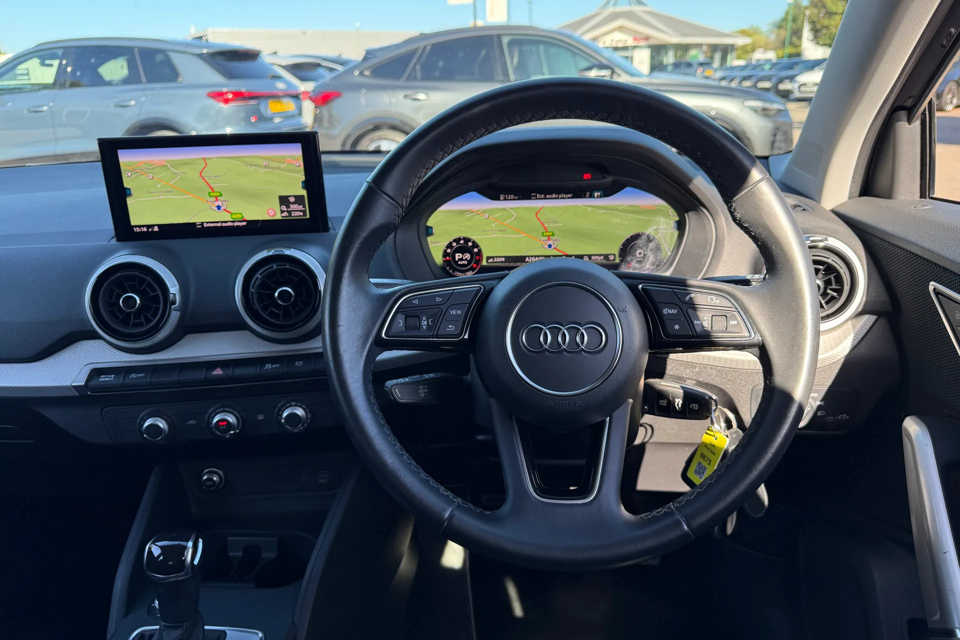 Audi Q2 thumbnail image number 5