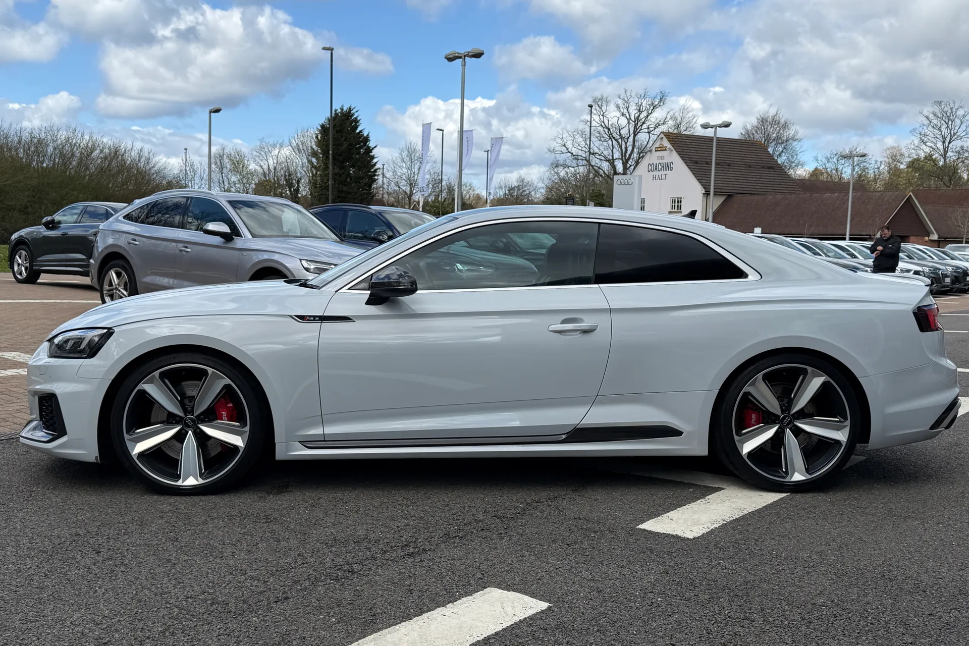 Audi RS5 thumbnail image number 48