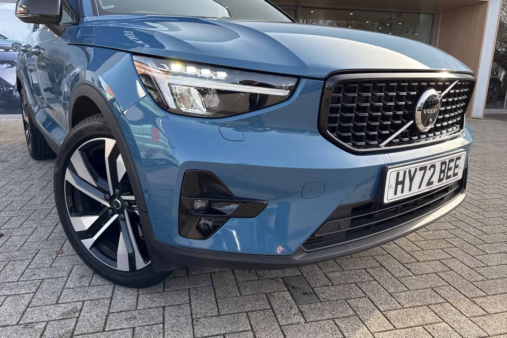 Volvo XC40 ULTIMATE B4 MHEV AUT thumbnail image number 7
