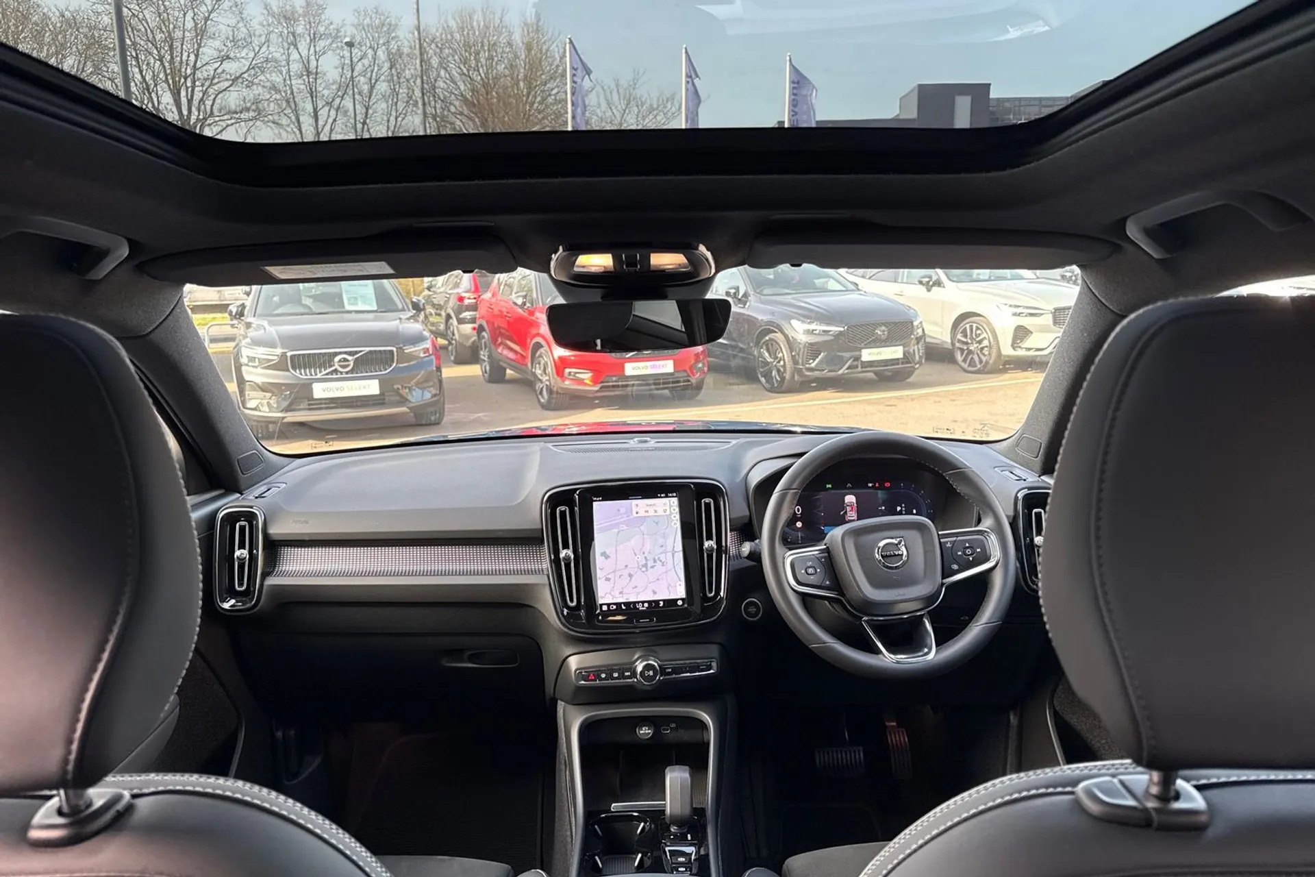 Volvo XC40 ULTIMATE B4 MHEV AUT thumbnail image number 3