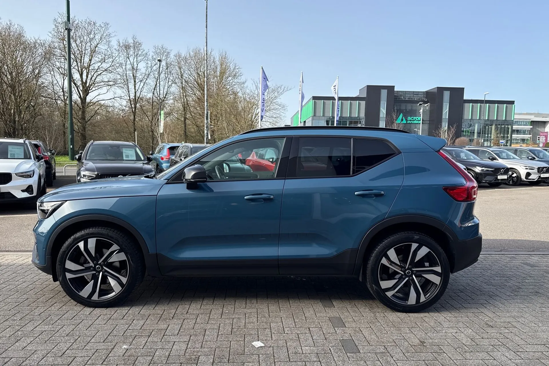 Volvo XC40 ULTIMATE B4 MHEV AUT thumbnail image number 11