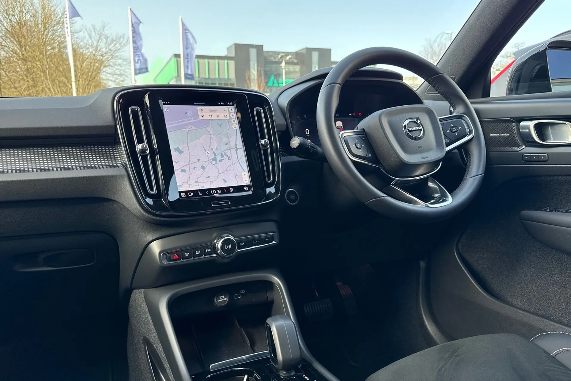 Volvo XC40 ULTIMATE B4 MHEV AUT thumbnail image number 35