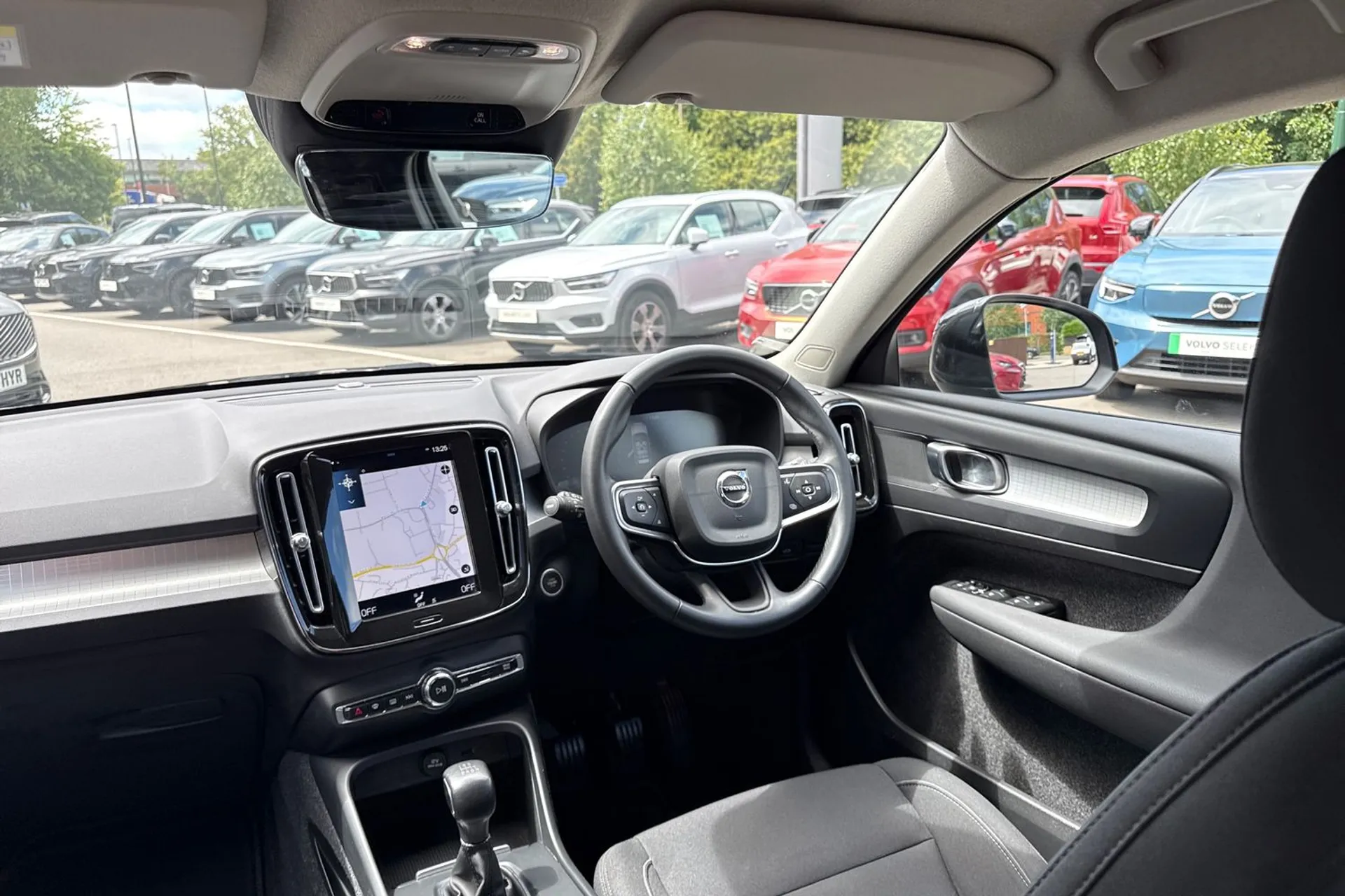 Volvo XC40 thumbnail image number 33