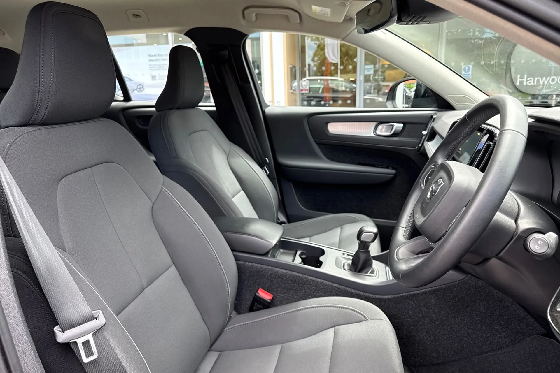 Volvo XC40 thumbnail image number 26