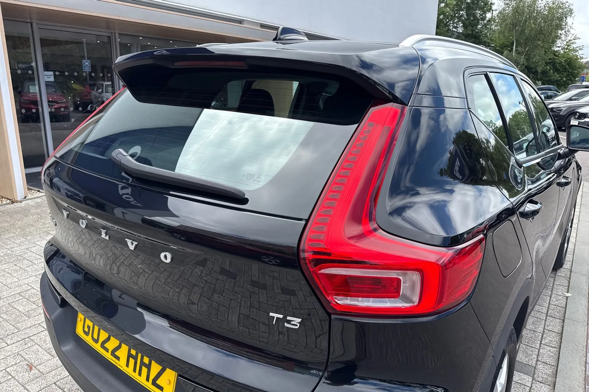 Volvo XC40 thumbnail image number 16