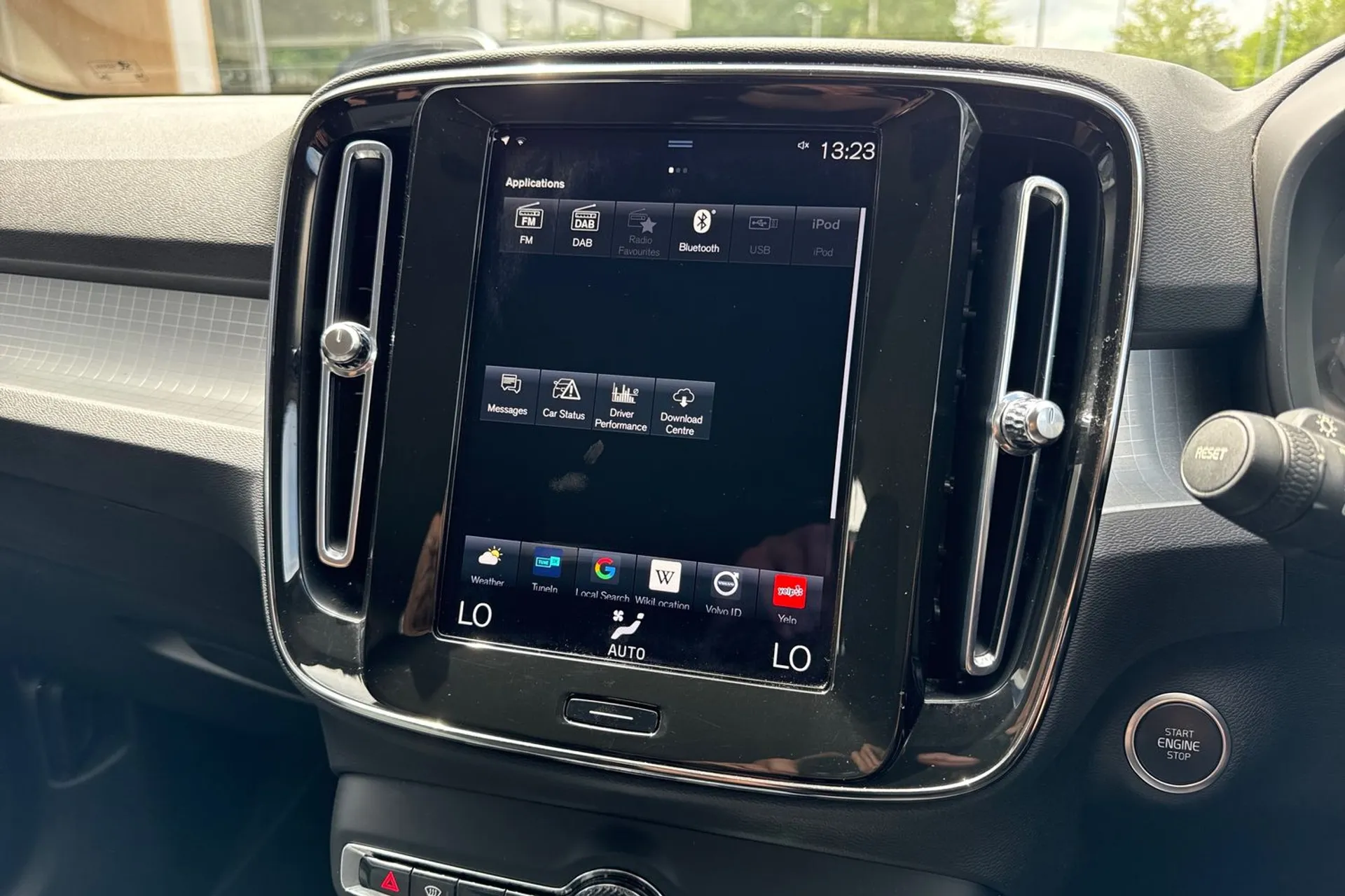 Volvo XC40 thumbnail image number 39