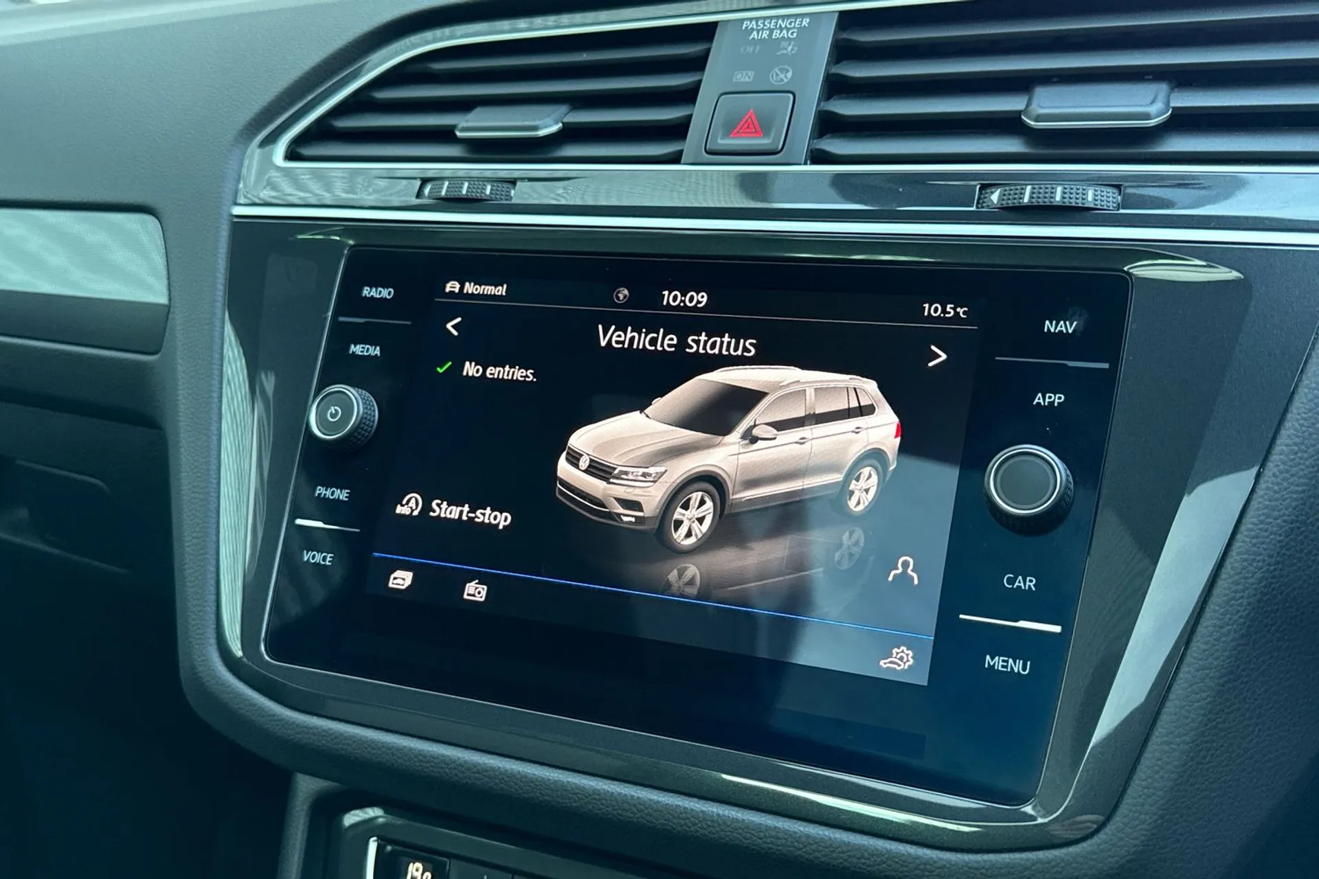 VOLKSWAGEN TIGUAN thumbnail image number 23