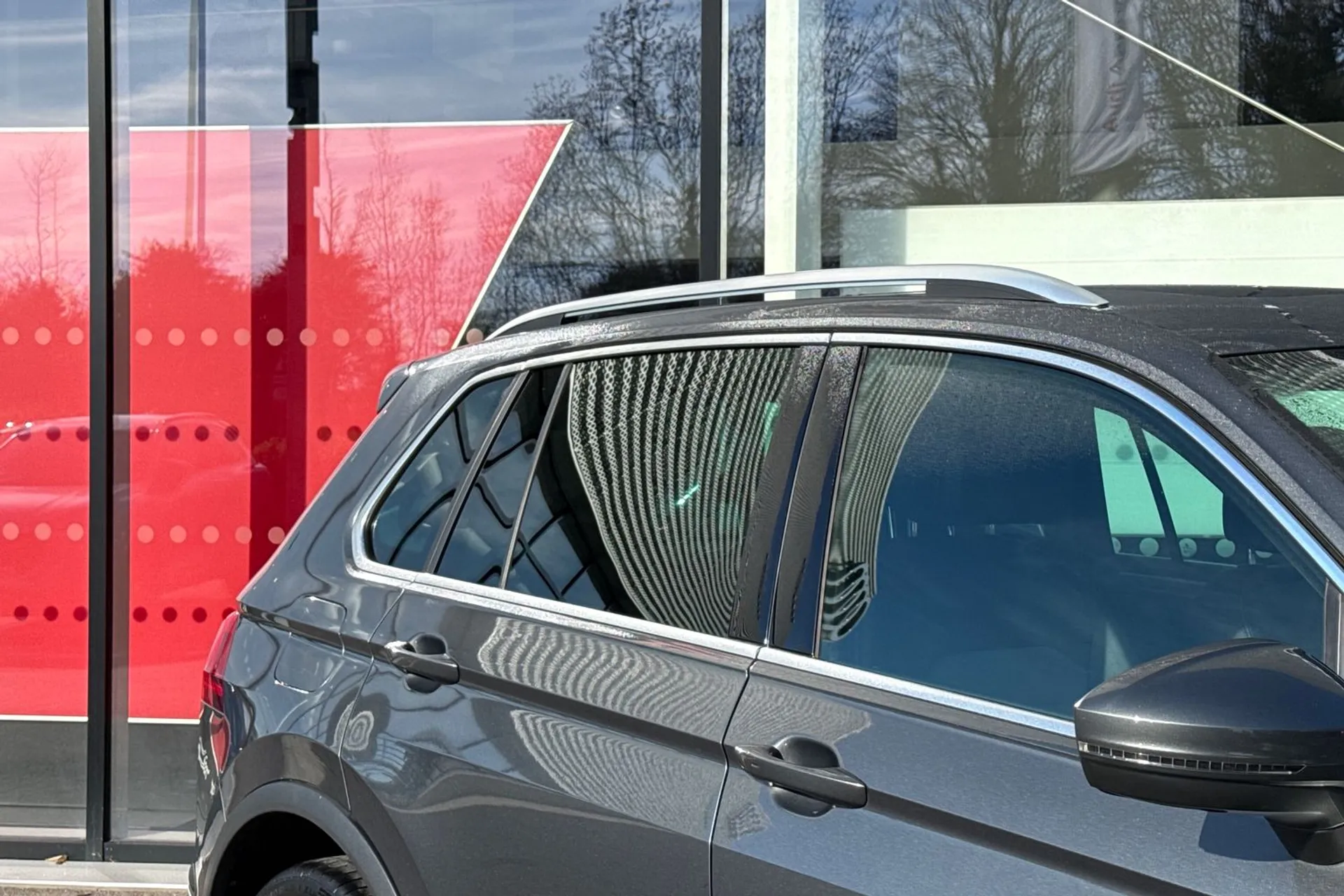 VOLKSWAGEN TIGUAN thumbnail image number 24