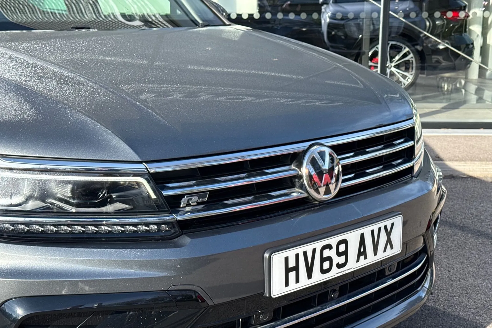 VOLKSWAGEN TIGUAN thumbnail image number 10