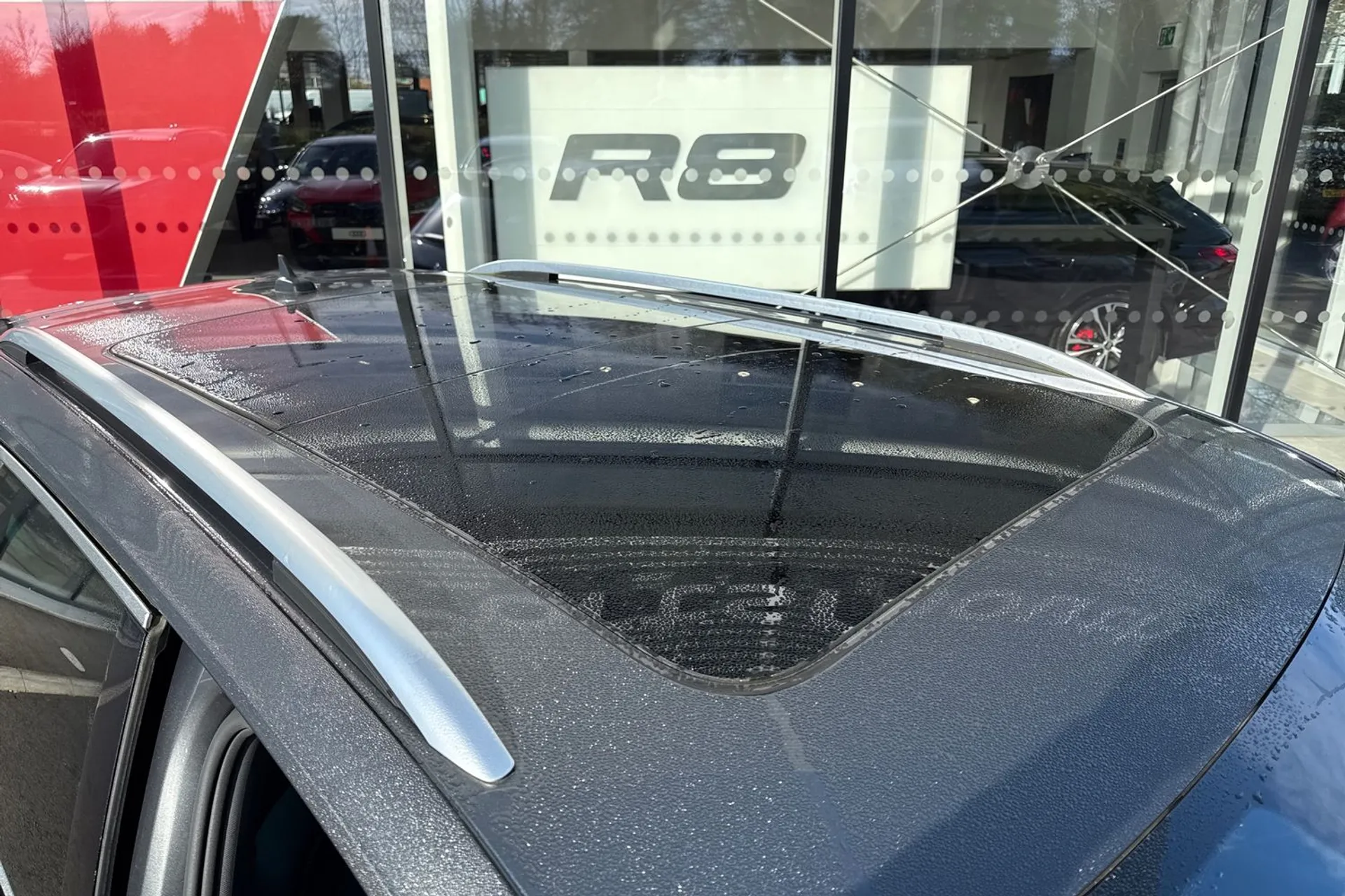 VOLKSWAGEN TIGUAN thumbnail image number 28