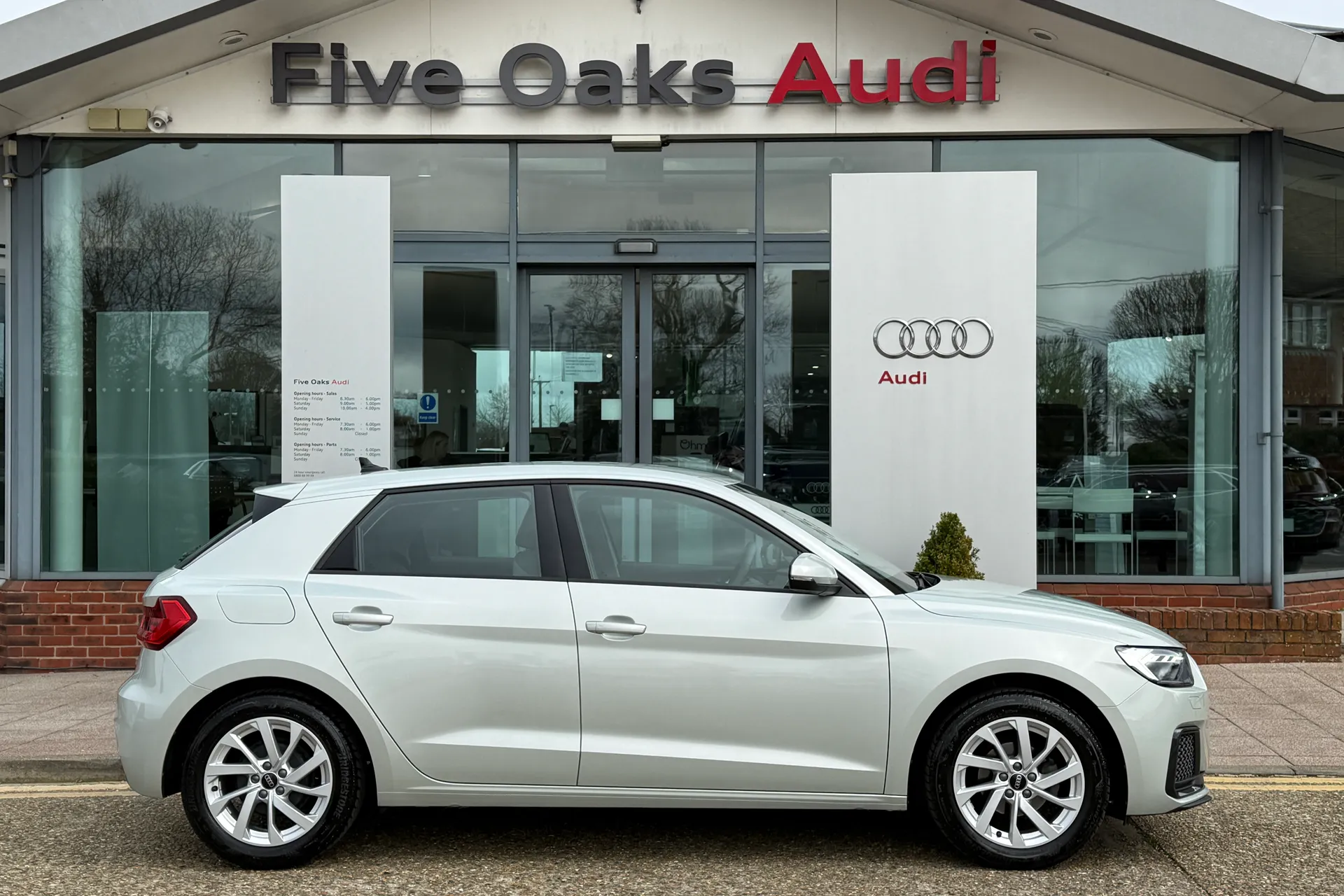 Audi A1 thumbnail image number 2