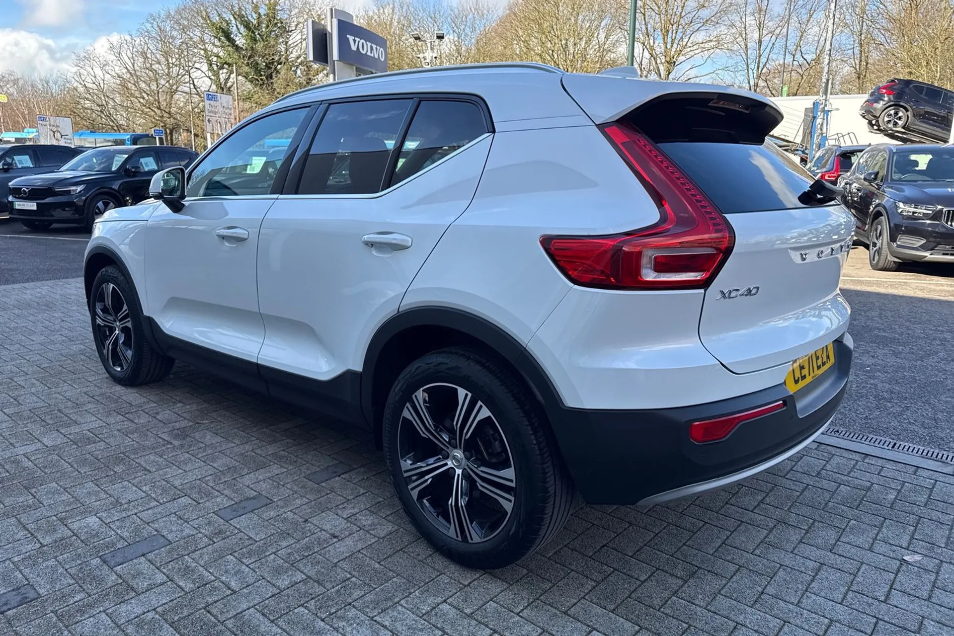 Volvo XC40 thumbnail image number 10