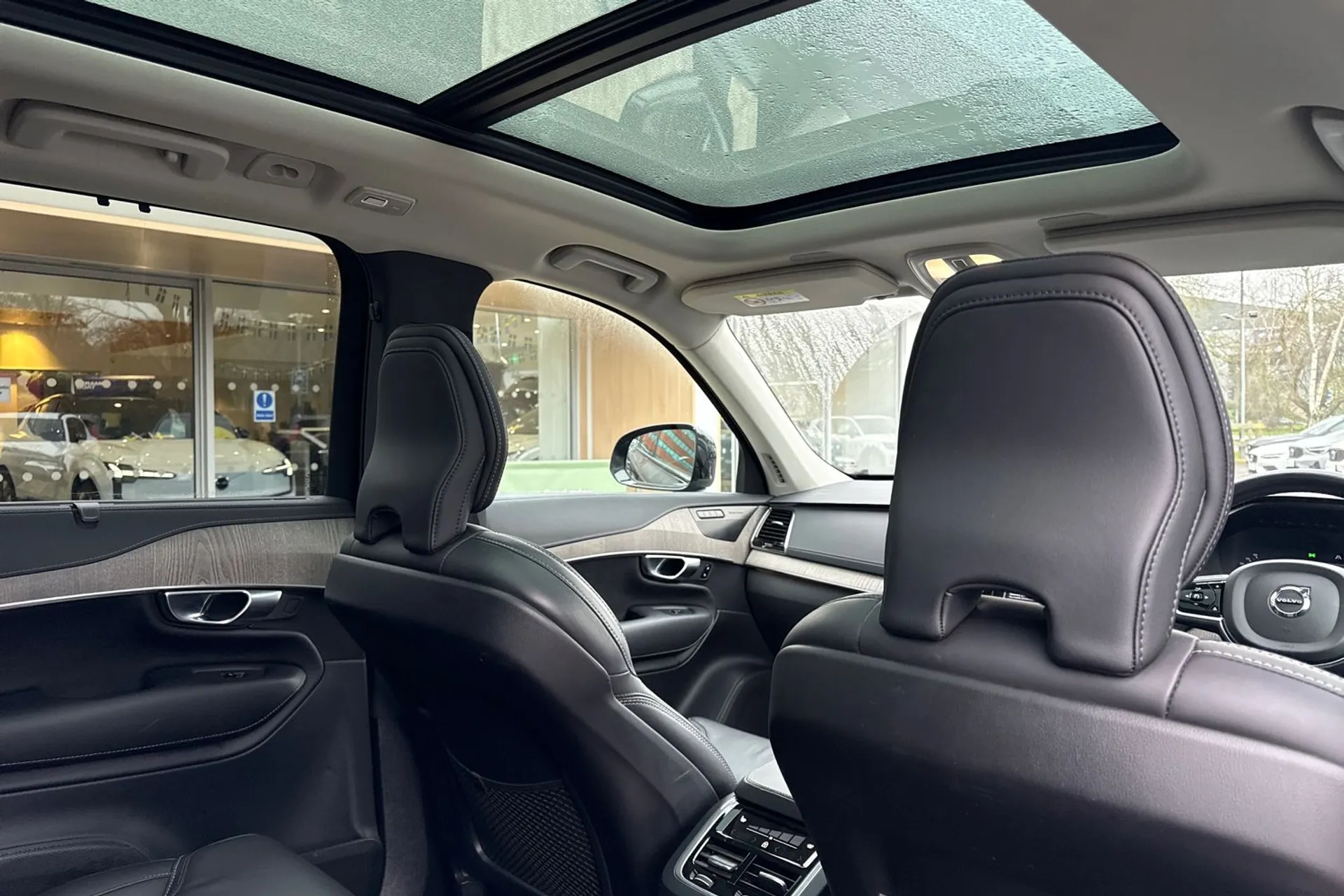 Volvo XC90 thumbnail image number 26