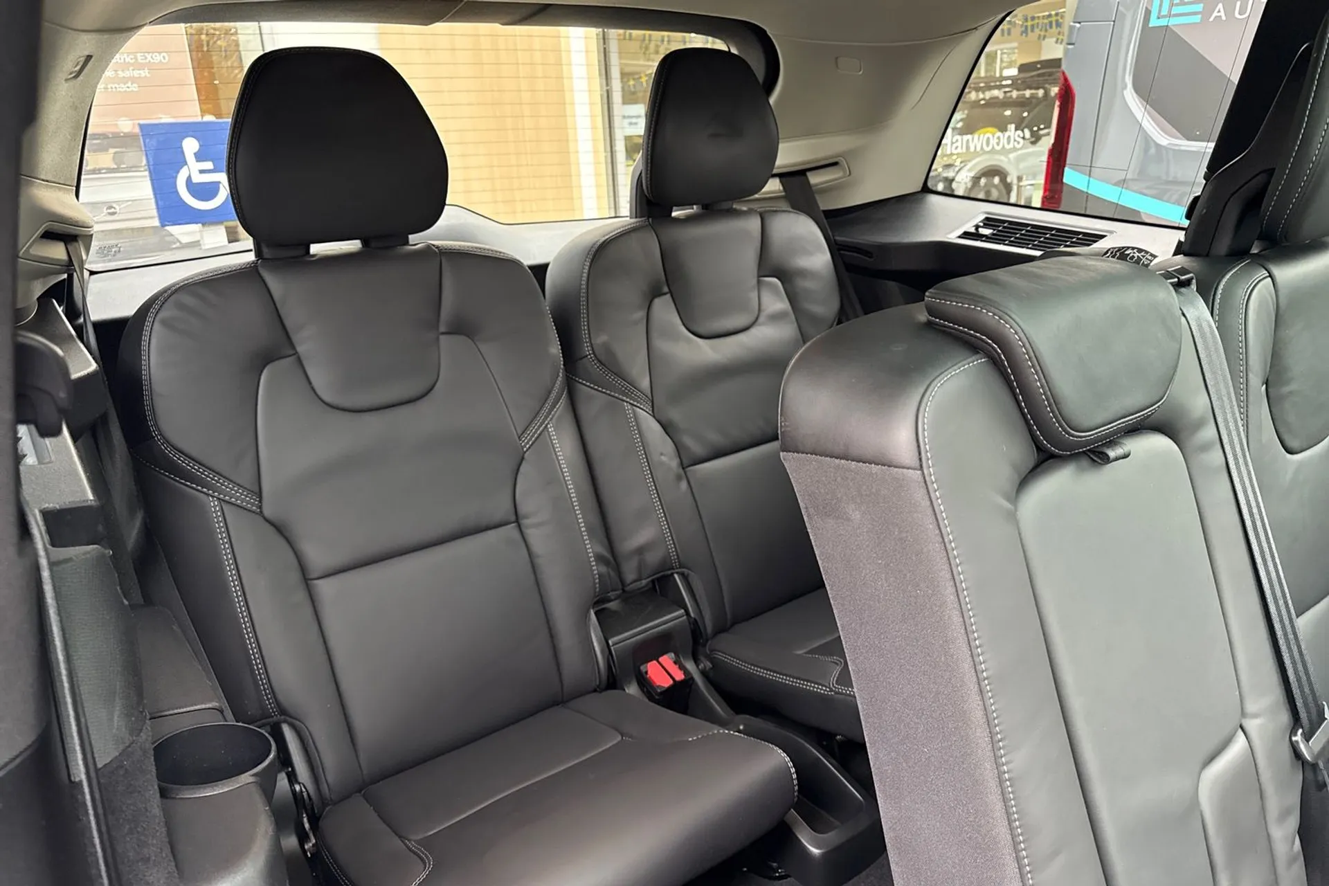 Volvo XC90 thumbnail image number 7