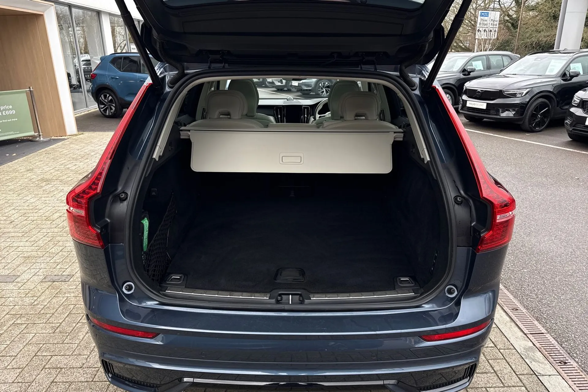 Volvo XC60 thumbnail image number 20