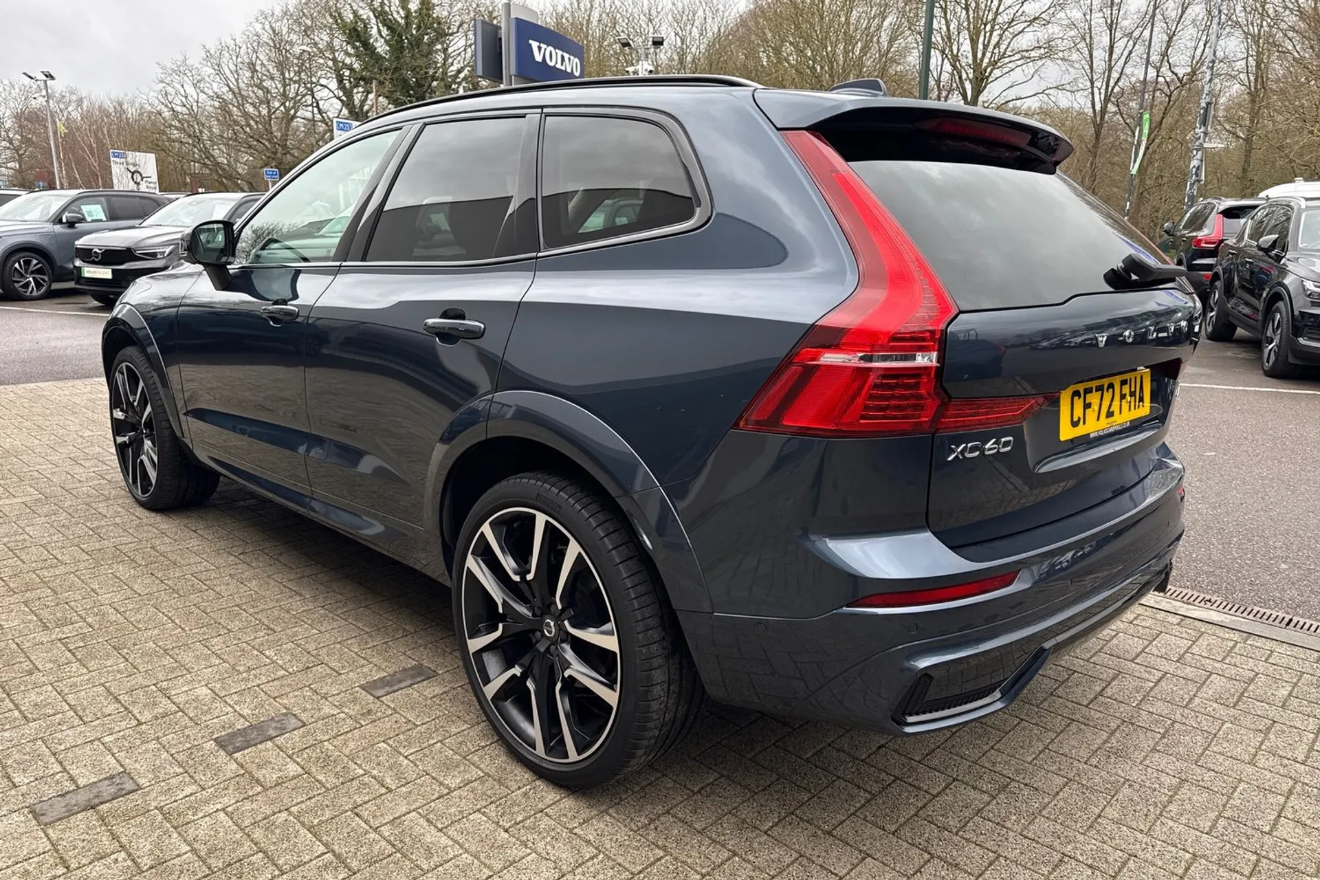 Volvo XC60 thumbnail image number 10