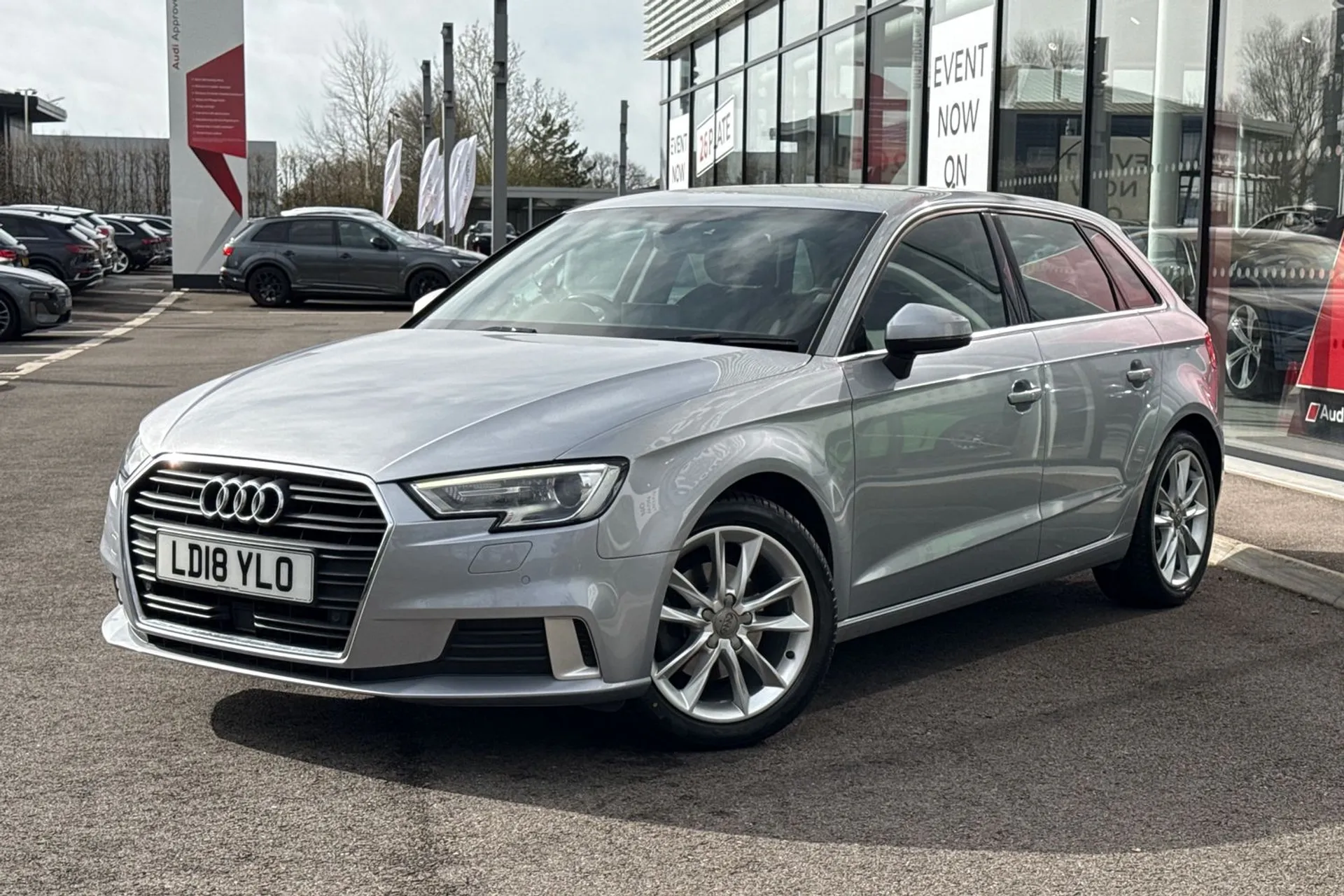 Audi A3 thumbnail image number 8