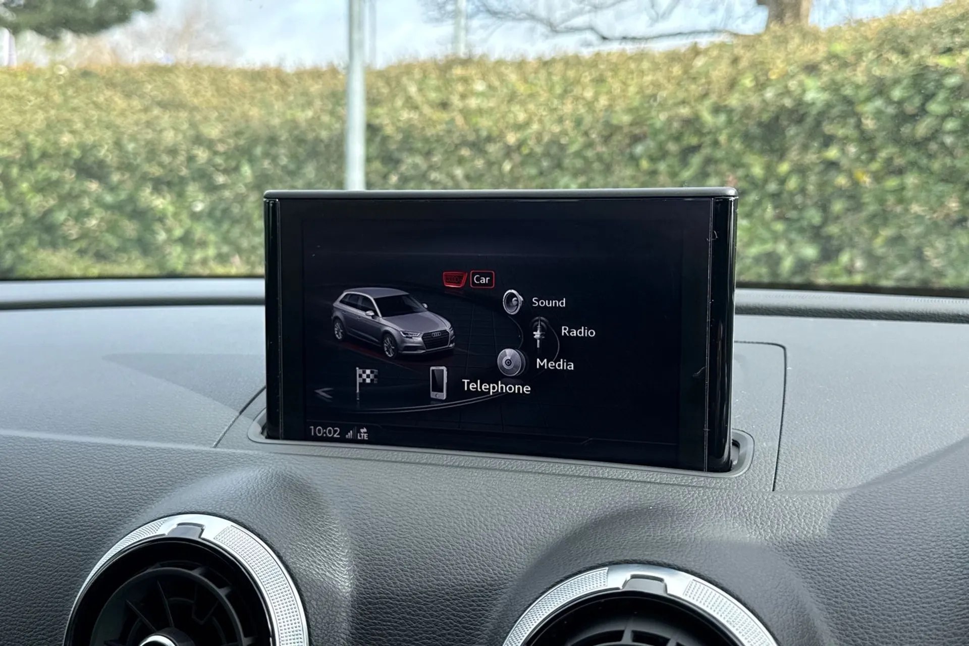 Audi A3 thumbnail image number 10