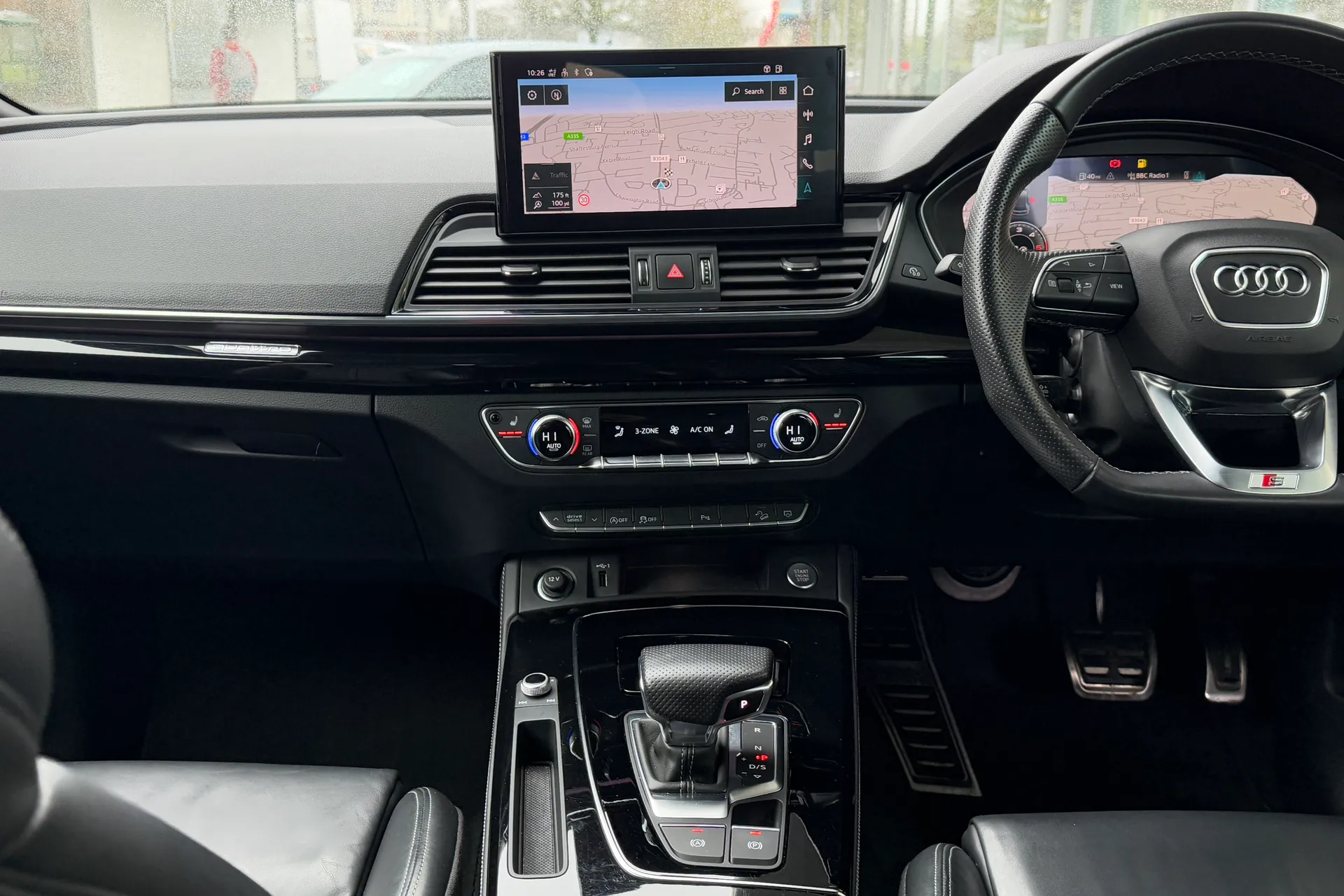 Audi Q5 thumbnail image number 35