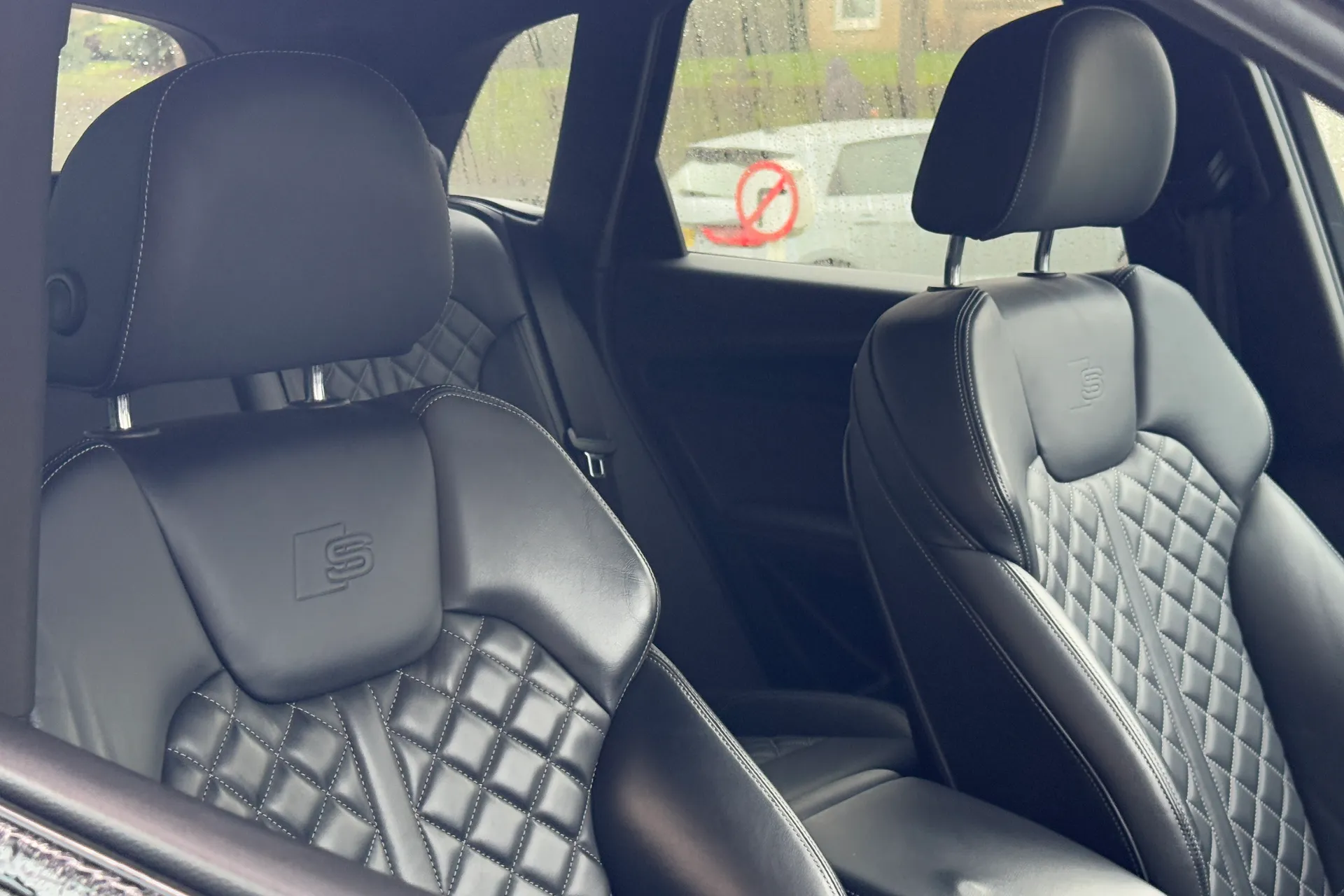 Audi Q5 thumbnail image number 30